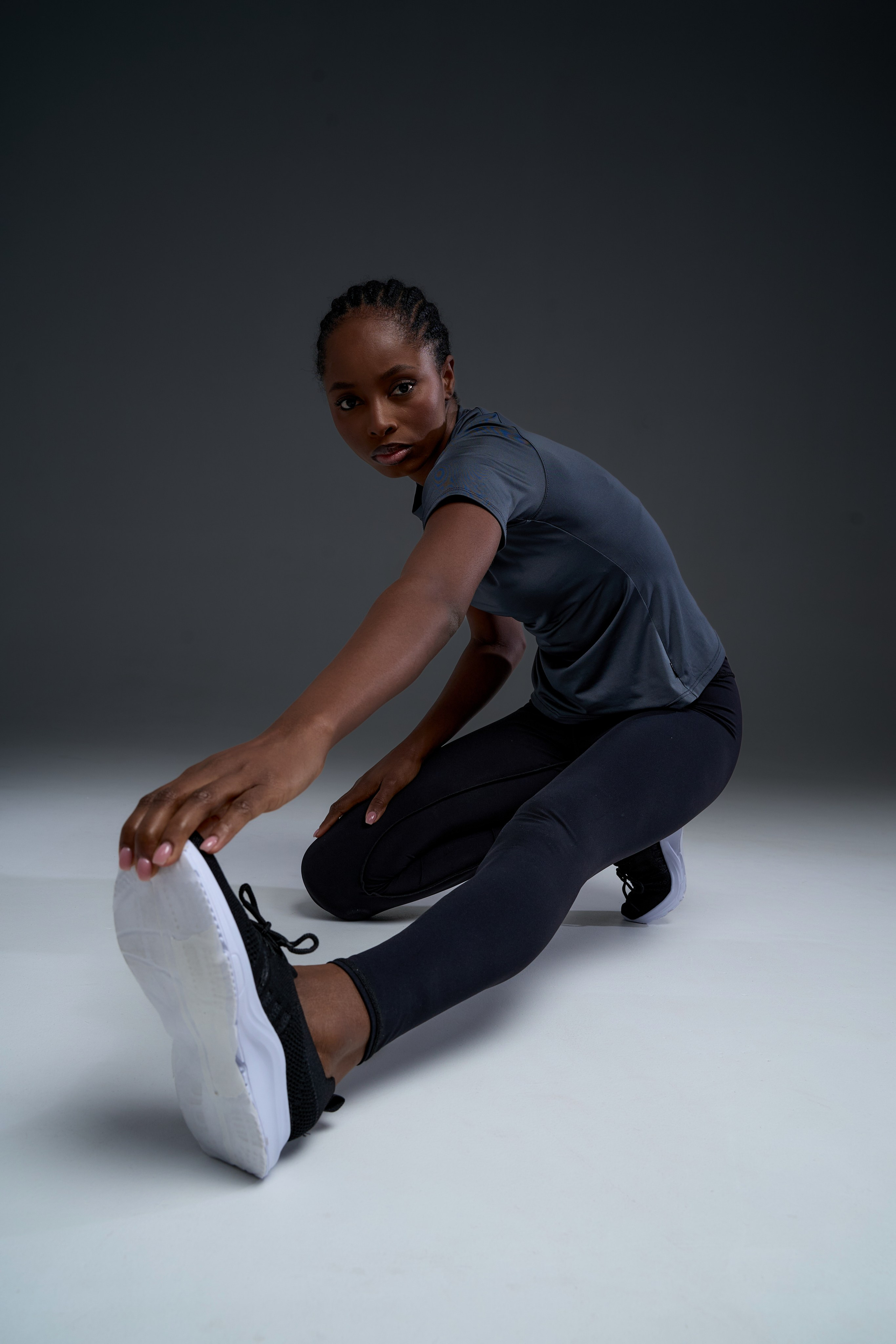 Спортивные футболки. Фотограф для маркетплейсов в Москве