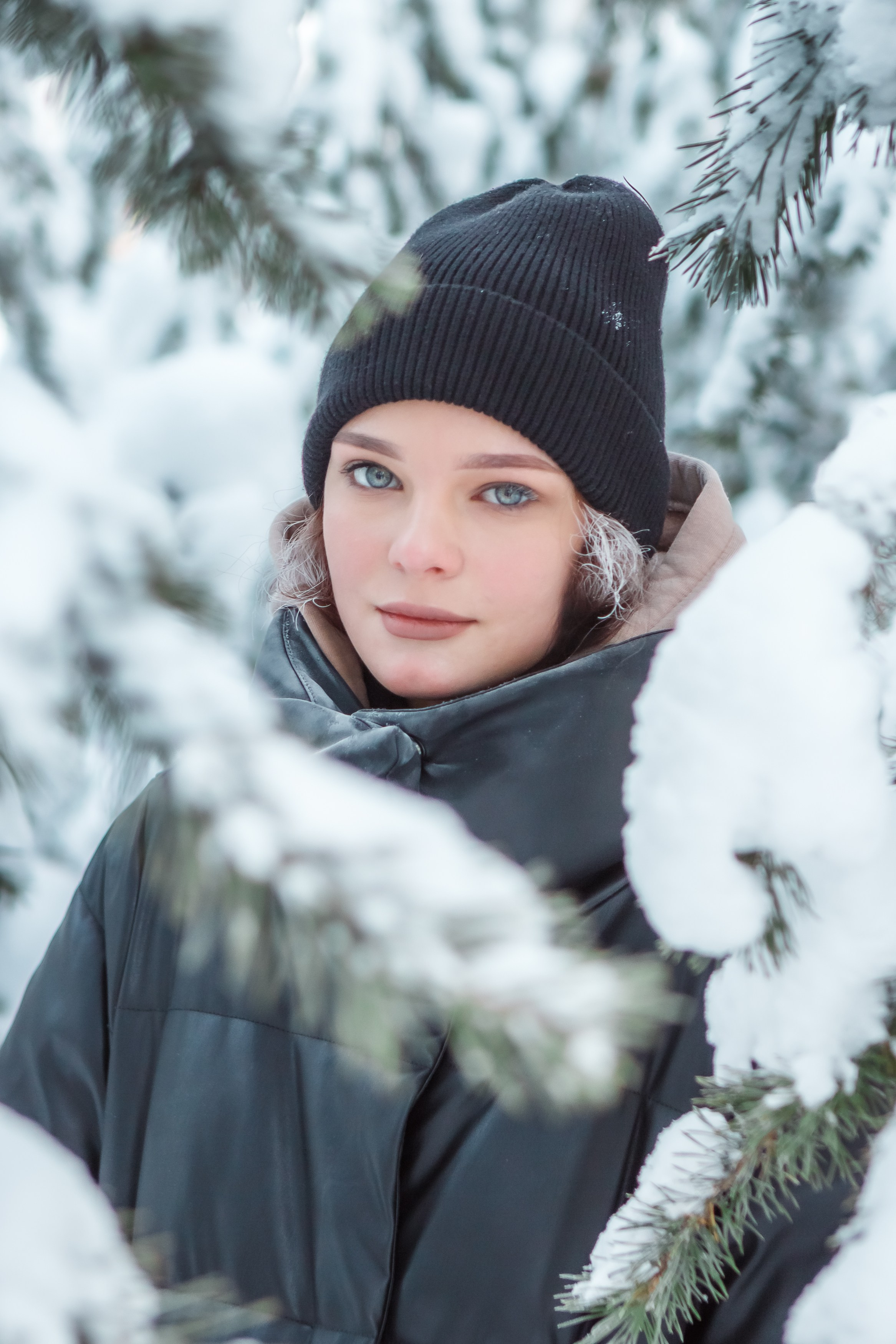 Ангелина в -38. Фотограф Губкинского