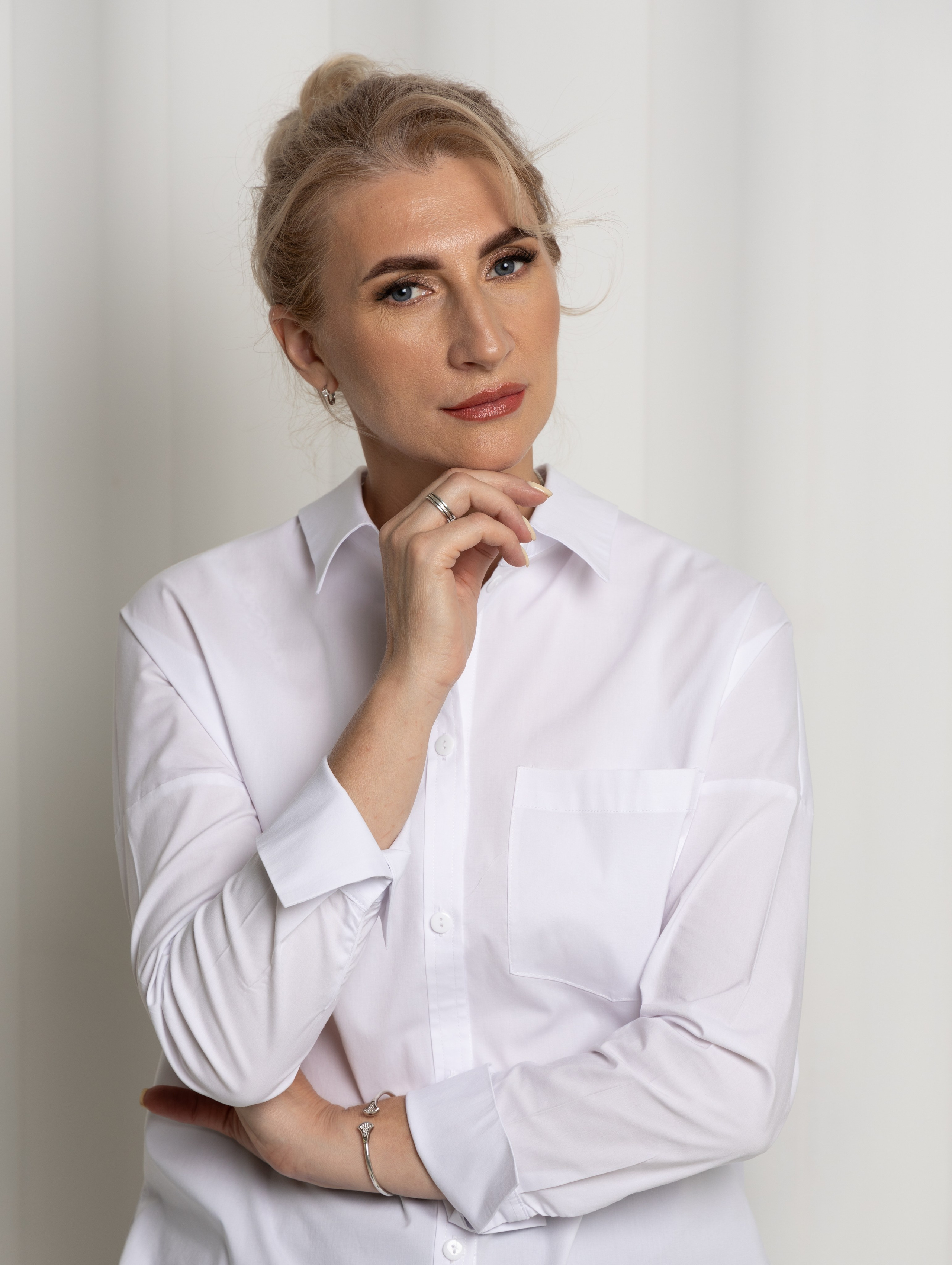 Бизнес портрет + индивидуальная съемка. Фотограф в Новосибирске Анна Полторацкая