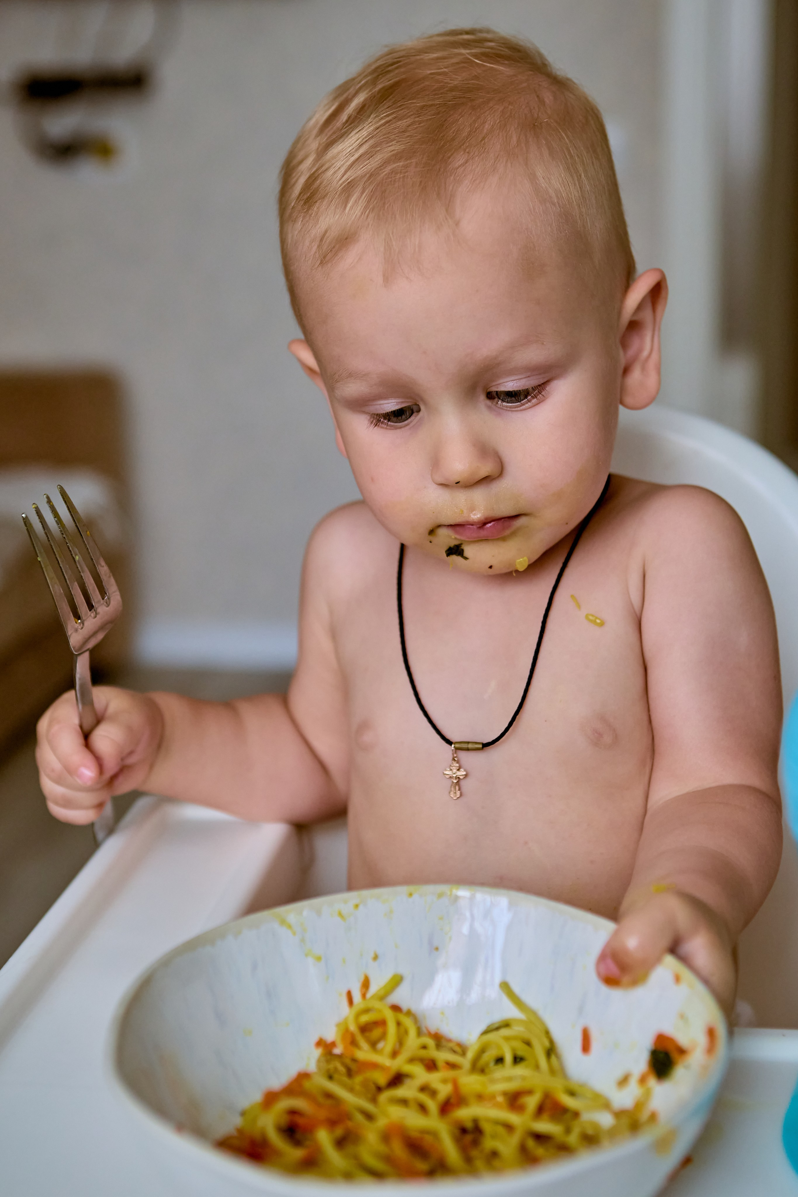 Младенец в домашнем свете — символ чистоты, нежности и Божьей любви. Православный фотограф Николай Голованов и г. Дзержинск.