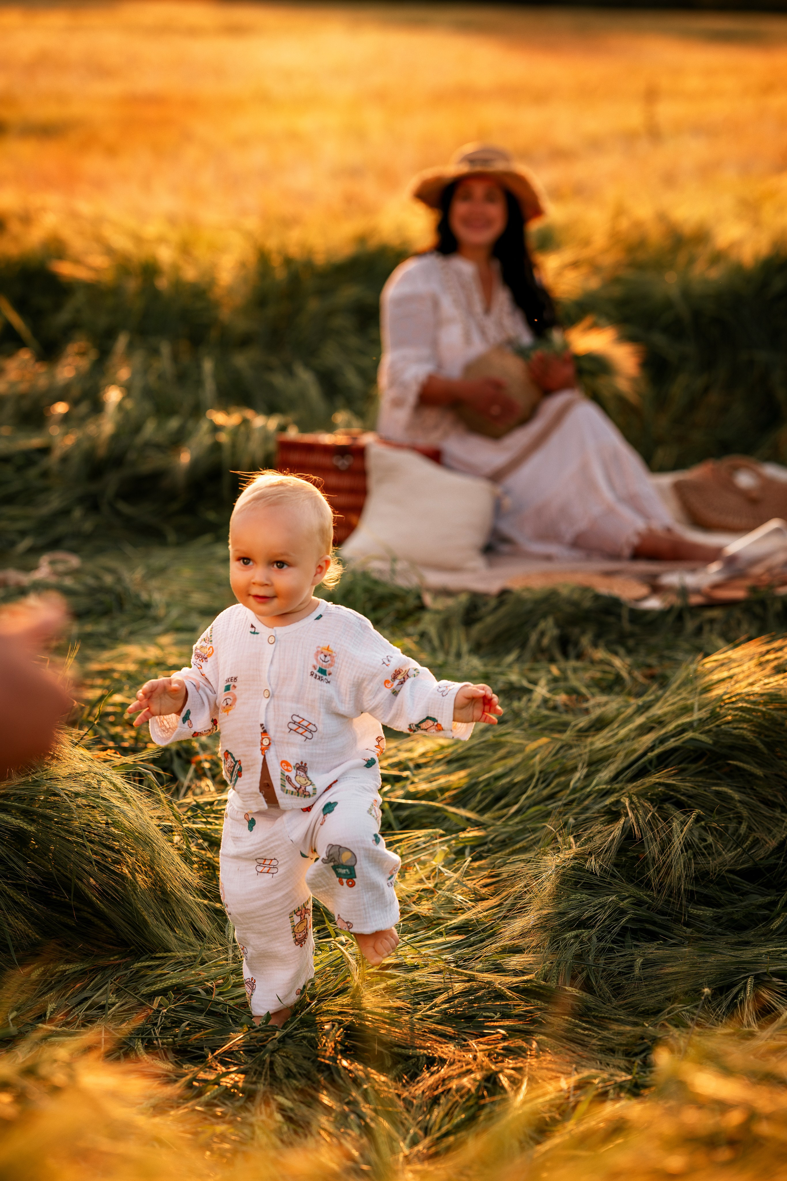 Фотосессия в пшенице. Женский и семейный фотограф в Москве Виктория