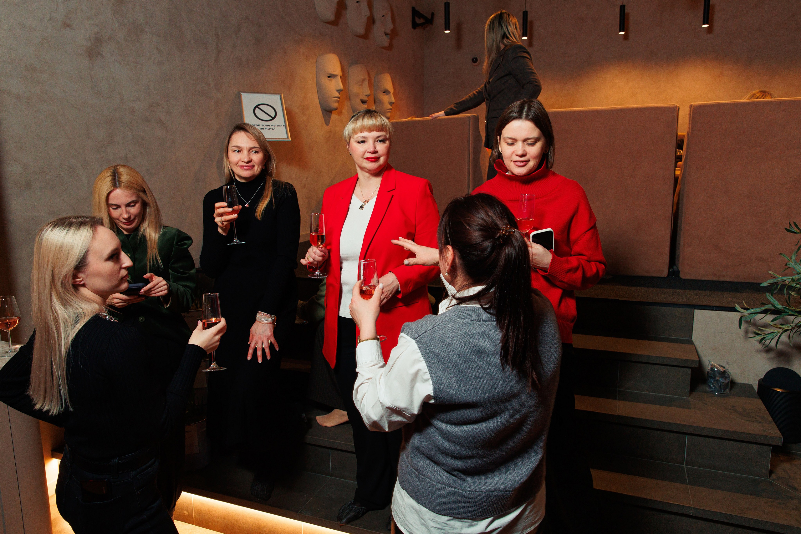 Третий трест в Доме Мафии. Репортажный и свадебный фотограф в Уфе Павел Кожевников