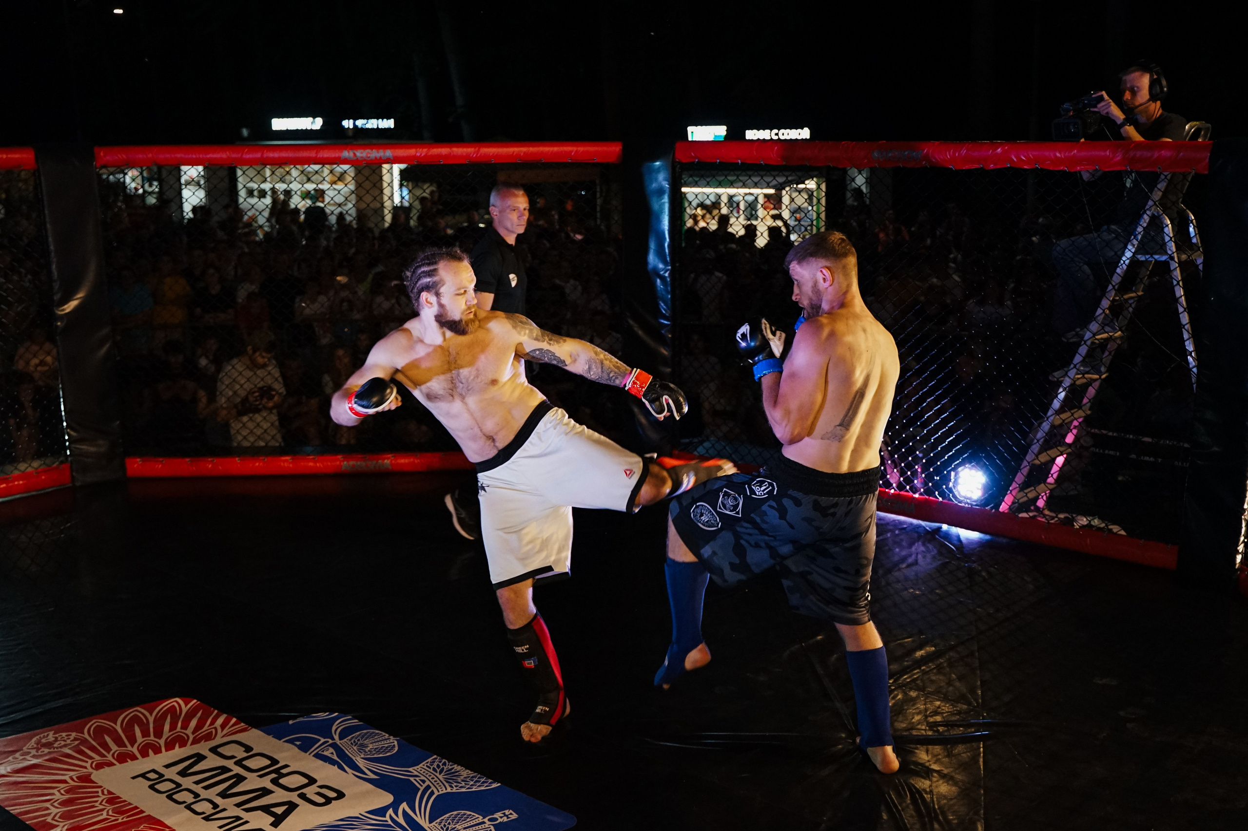 Вечер боев в ЦПКиО. Фотограф Надежда Погребняк | Рязань | Москва