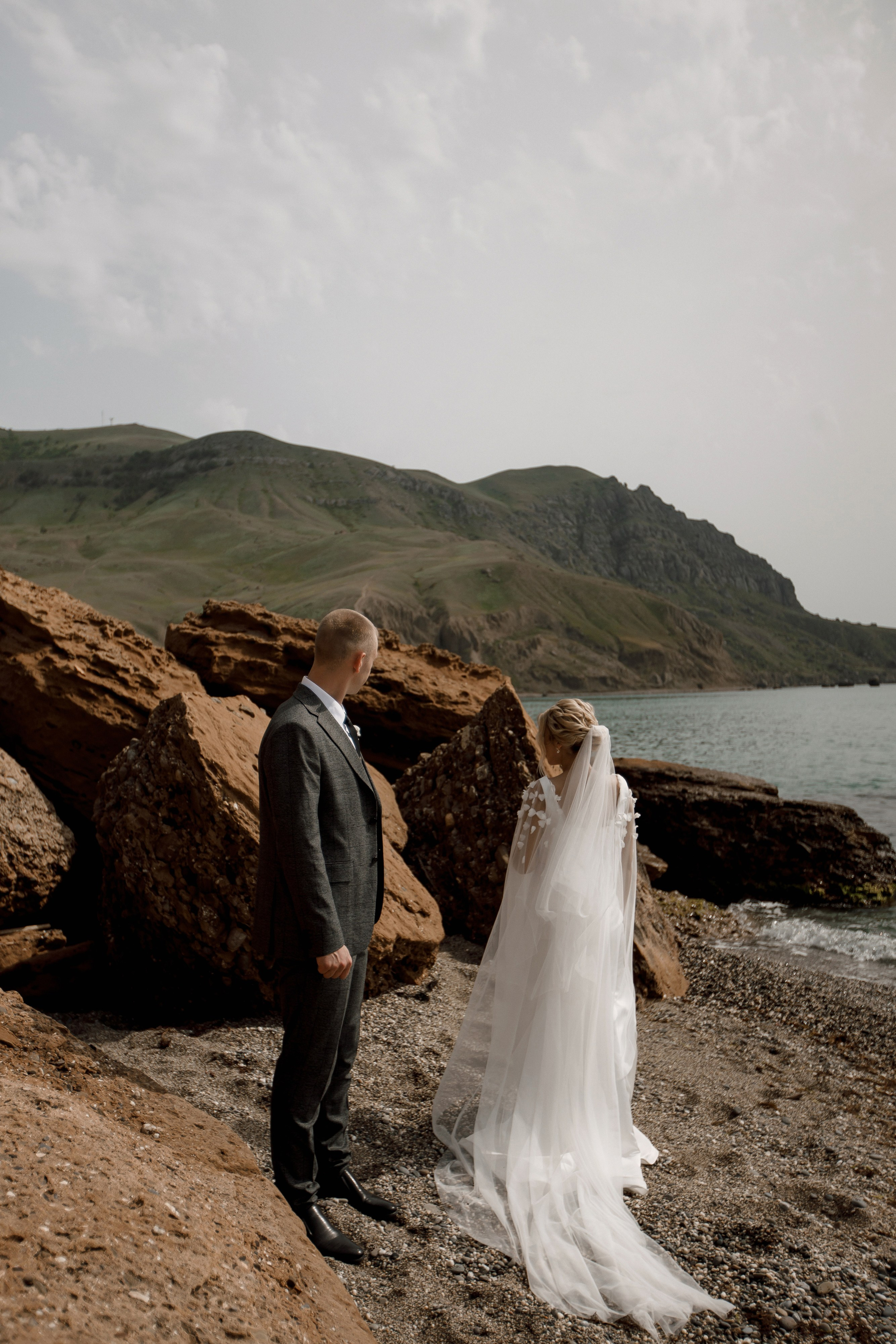 Денис и Алина. Белый замок. Фотограф Анна Лейман. Севастополь