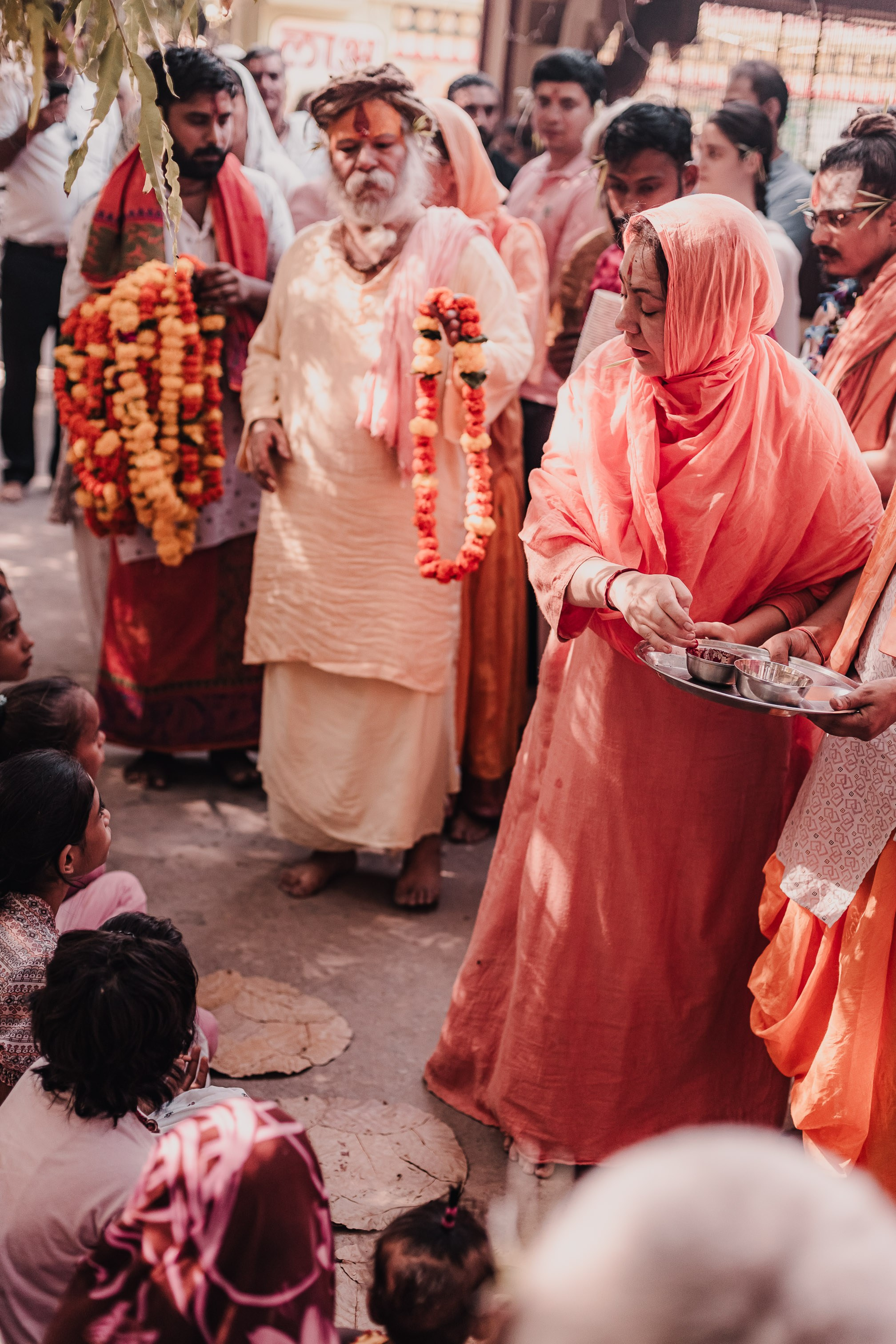 Navaratri yajna at Devraha Baba Ji ashram. Мариам Багдасарян