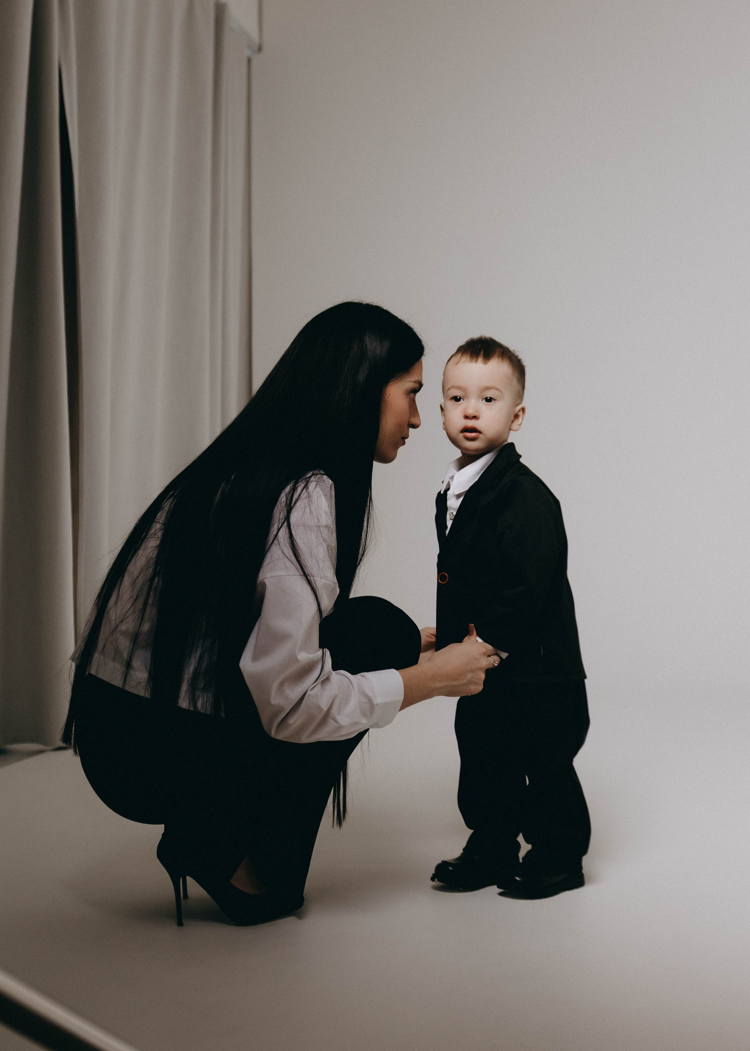 Эмиру 2 годика (на циклораме). Семейный фотограф Софи Симакова в Волгограде и Волжском