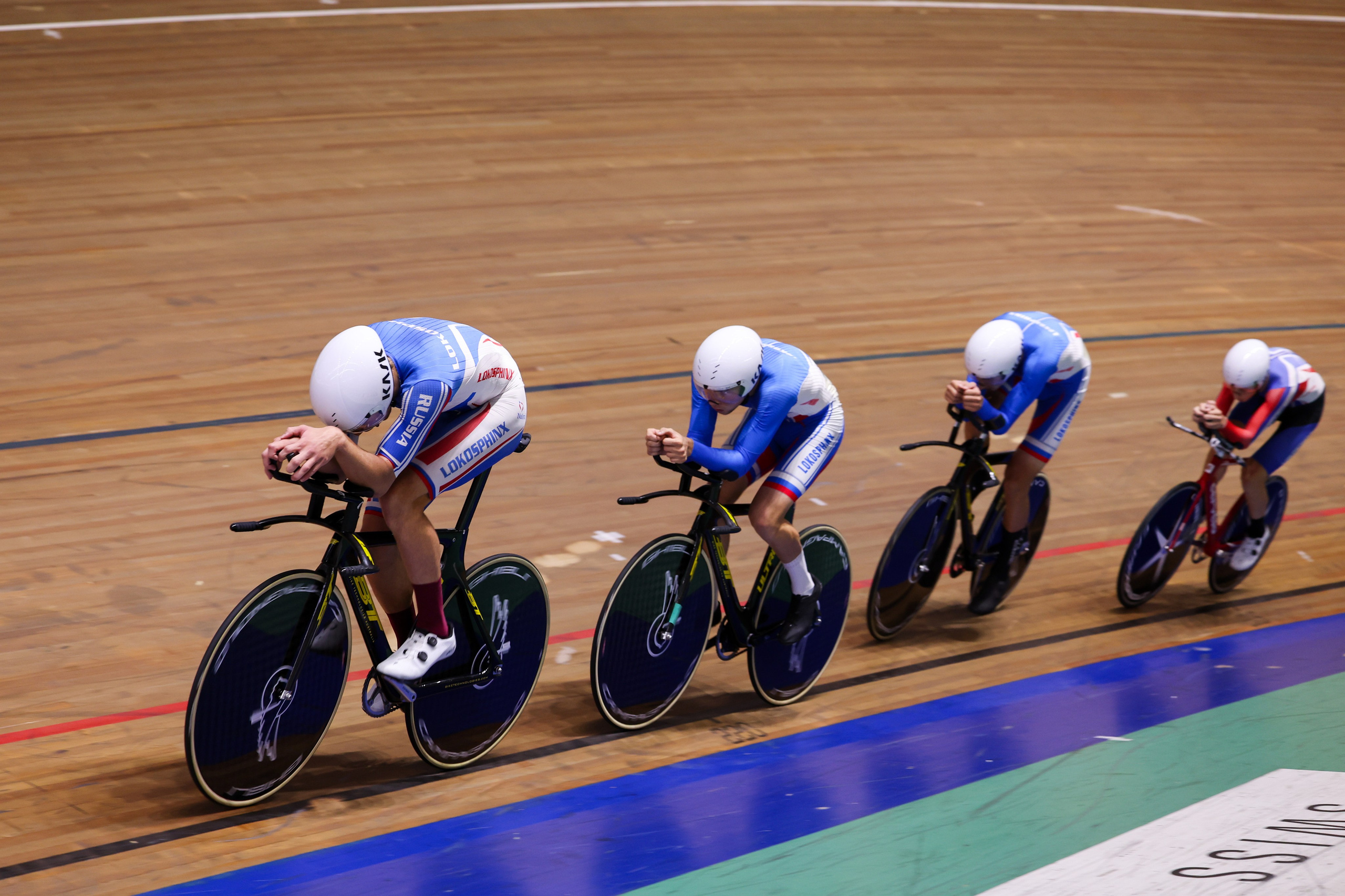 Первенство России по велосипедному спорту «трек» 16.10.2025. Спортивный и репортажный фотограф Антон Тереханов