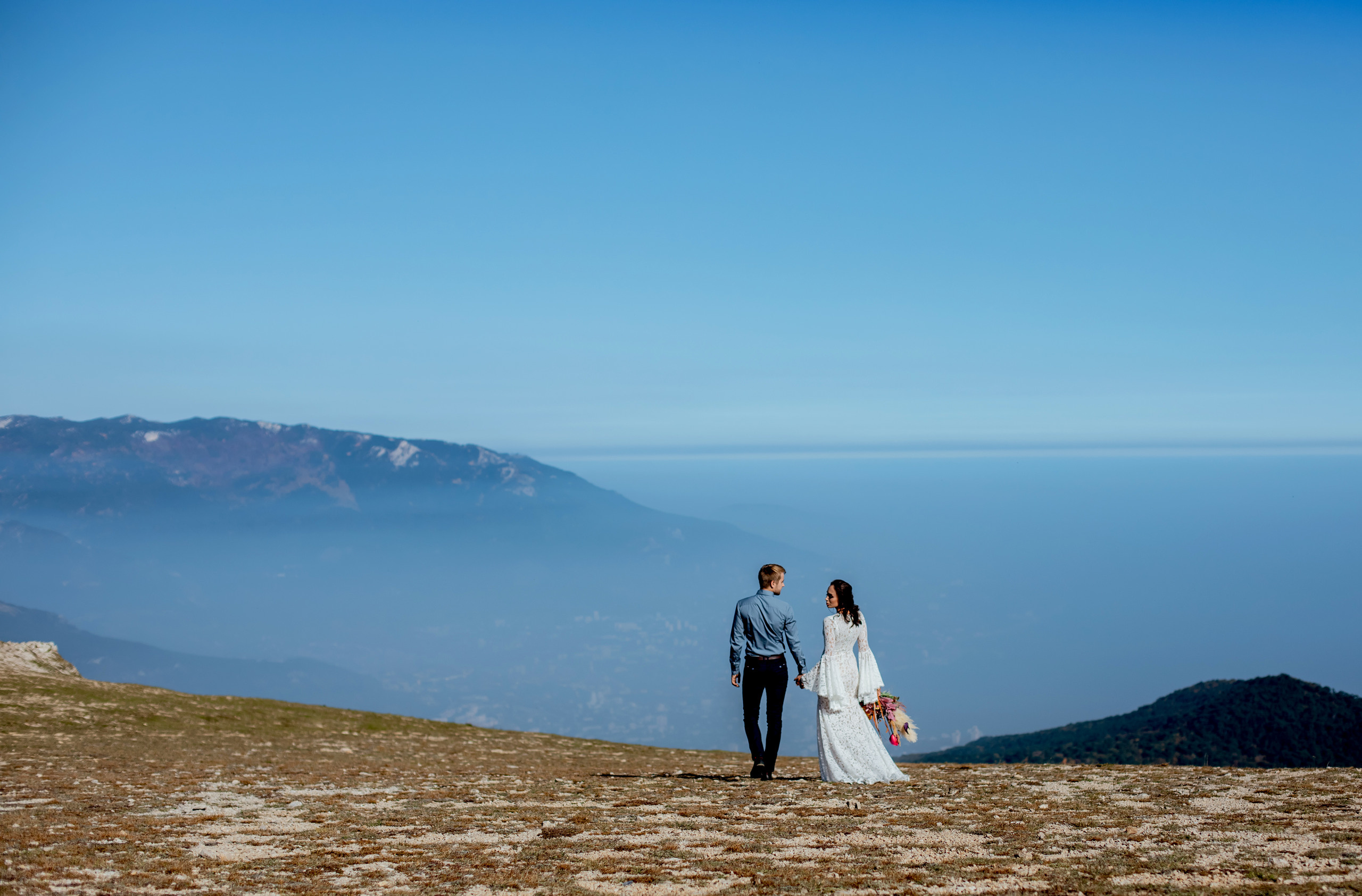 Свадьба для двоих. Фотограф-стилист Крым Прокат одежды в Крыму. Фотосессии в Крыму