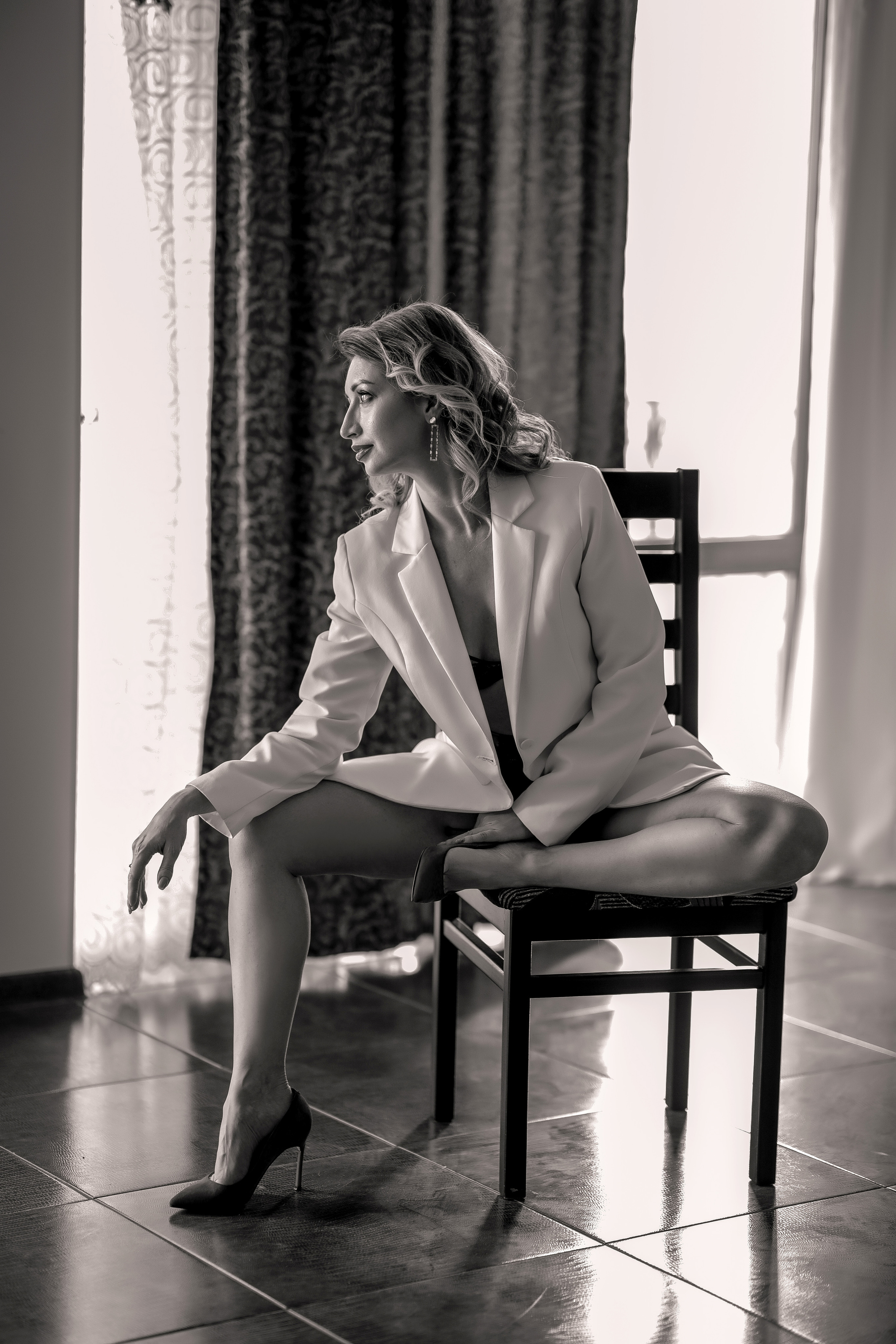 Будуарная фотосессия. Фотограф-стилист Крым Прокат одежды в Крыму. Фотосессии в Крыму