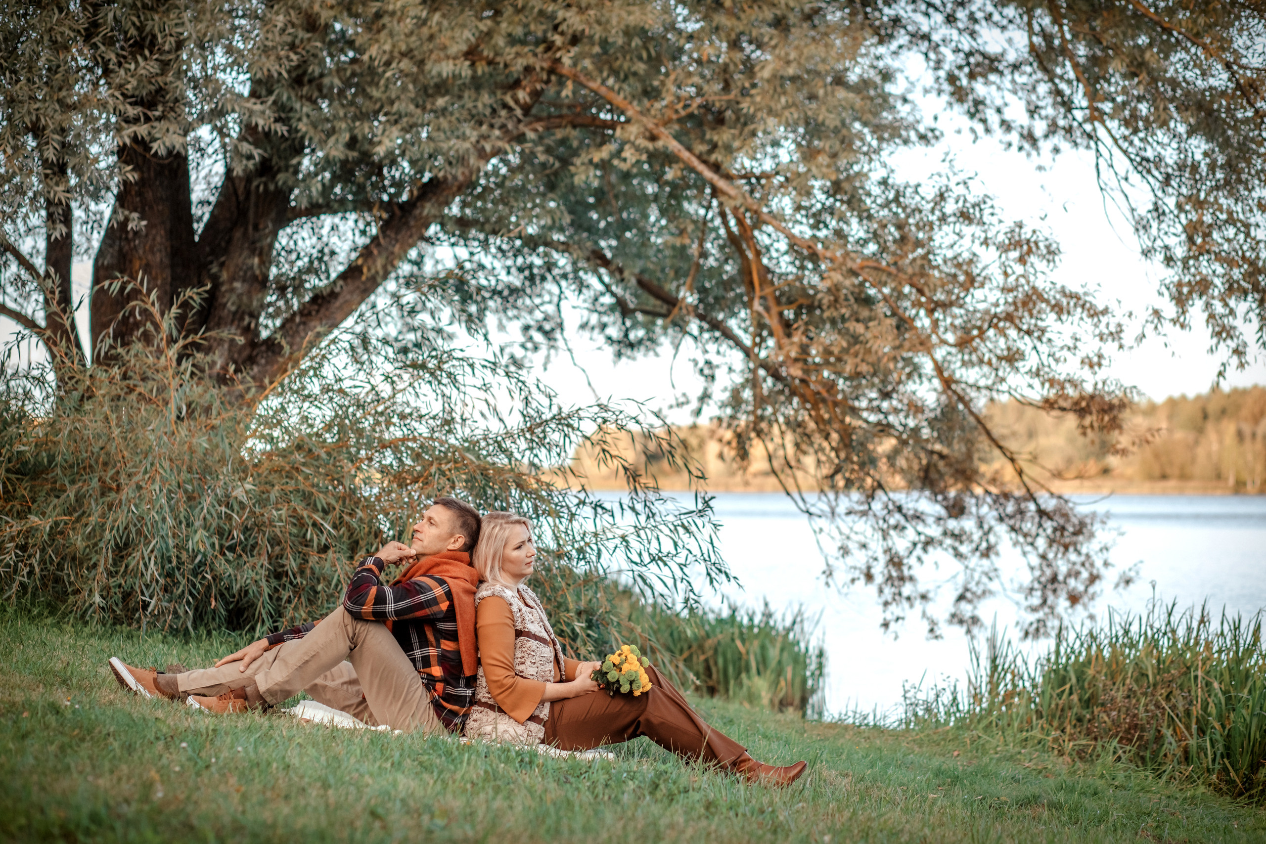 Выездные фотосессии. Съемка для влюбленных. Фотограф-стилист Крым Прокат одежды в Крыму. Фотосессии в Крыму