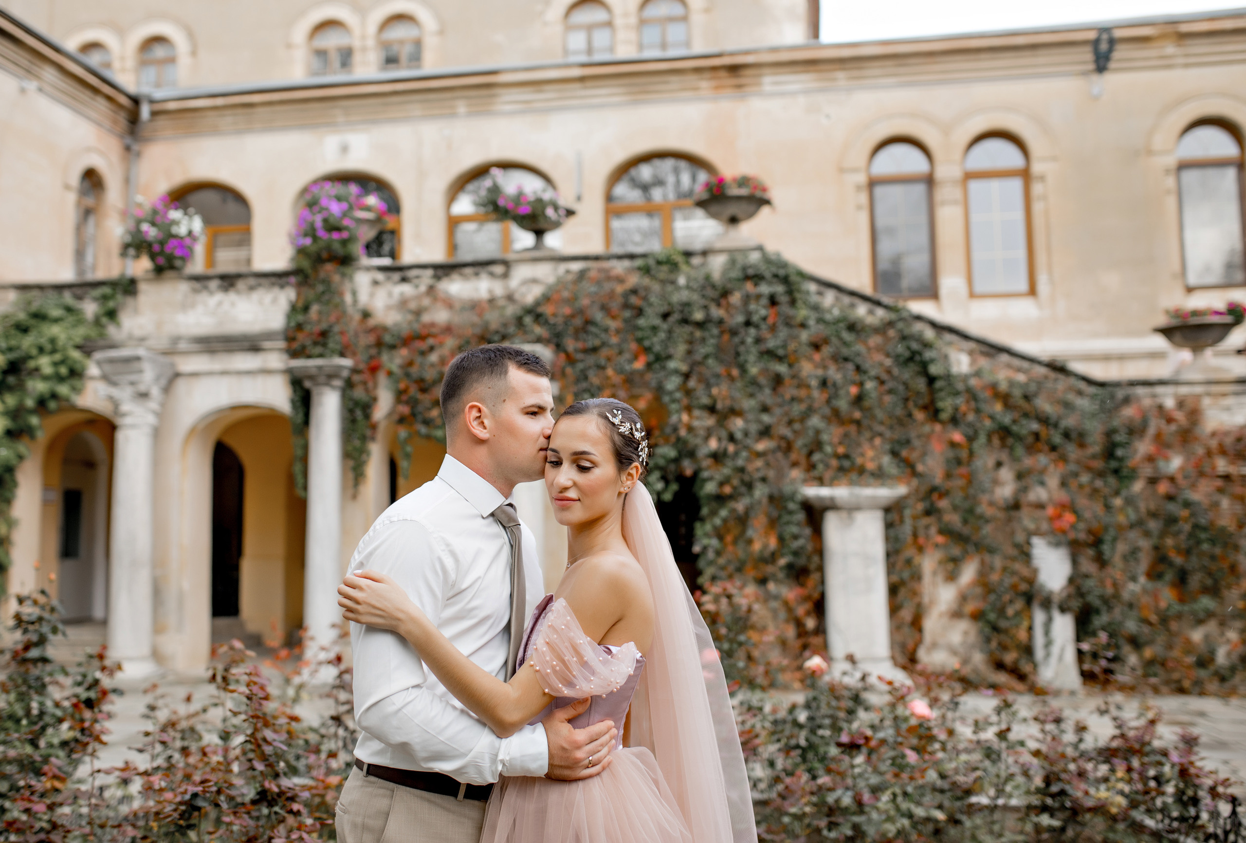 Свадьба для двоих. Фотограф-стилист Крым Прокат одежды в Крыму. Фотосессии в Крыму