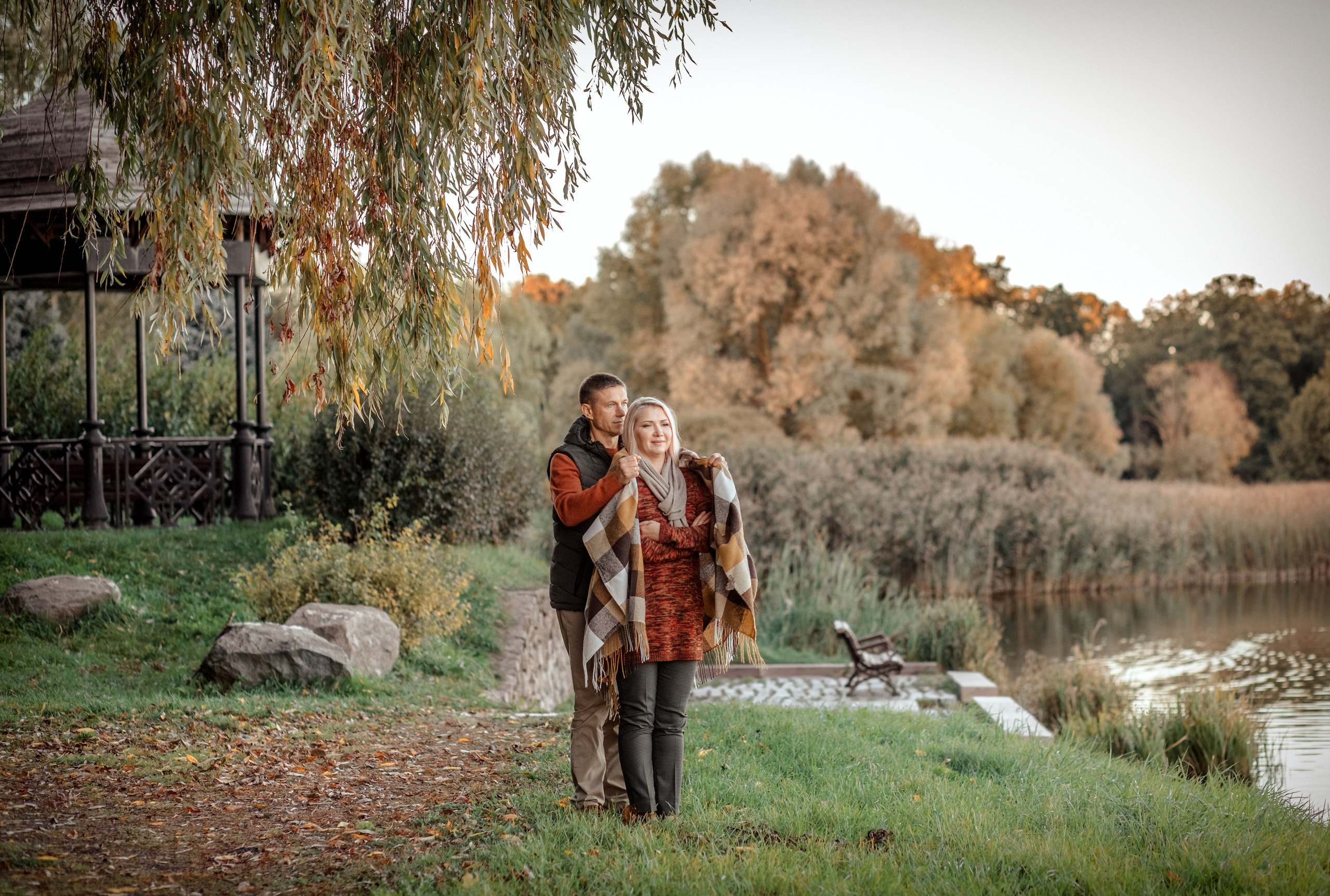Выездные фотосессии. Съемка для влюбленных. Фотограф-стилист Крым Прокат одежды в Крыму. Фотосессии в Крыму