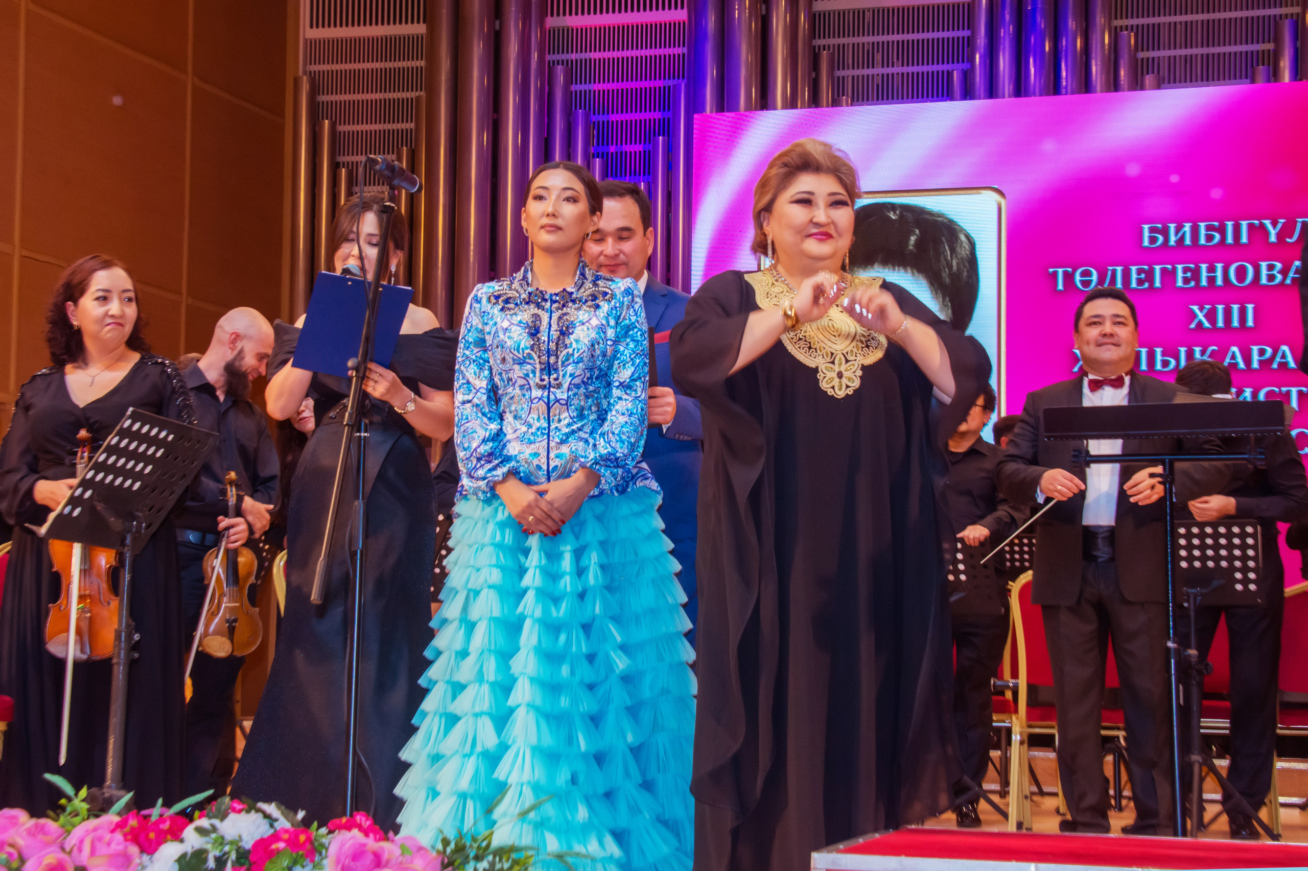 Конкурс вокалистов Бибигуль Тулегеновой (25.09.2025.). Фотосъёмка. Фотограф Сергей Авдеев-семейный и детский фотограф в Алматы