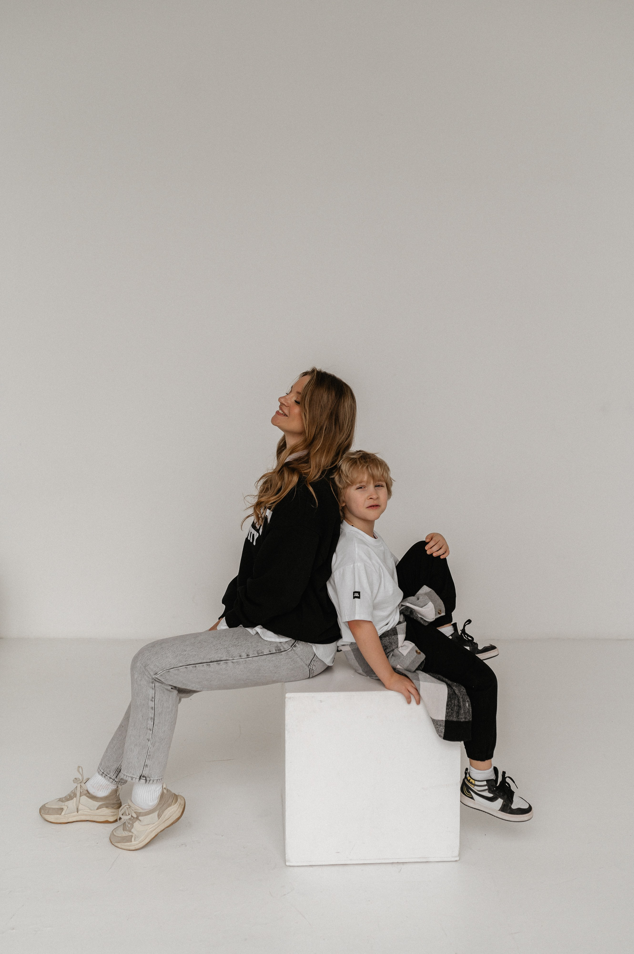 Мама и сын. Главная