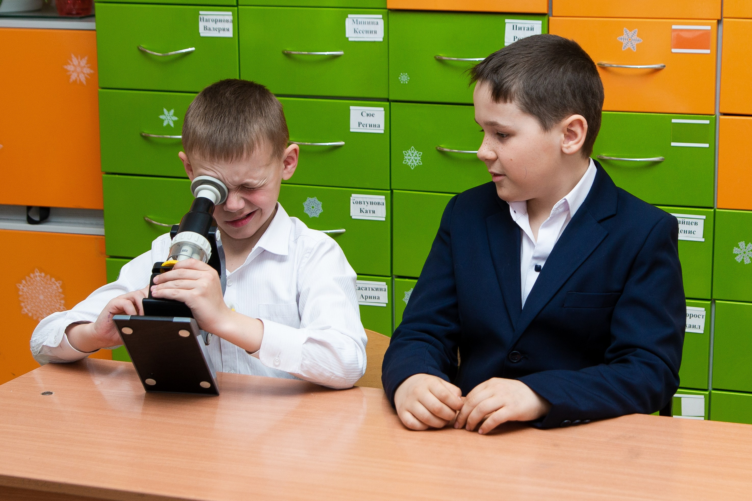 Начальная школа. Фотосессии на альбомы в классе. Выпускные Альбомы и Фотосессии п. Кавалерово