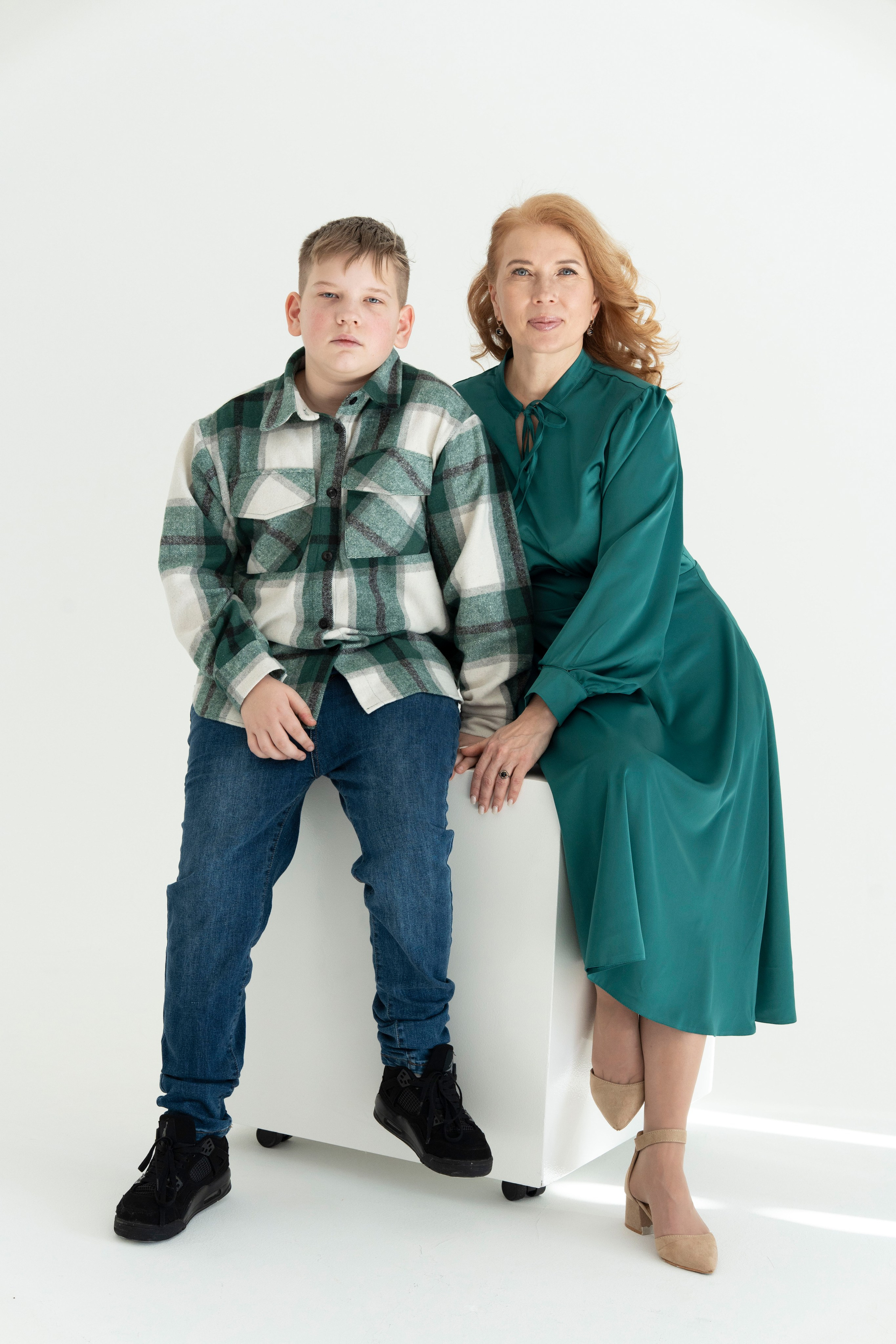 Марина, Андрей, Вероника, Никита и Роман. Главная