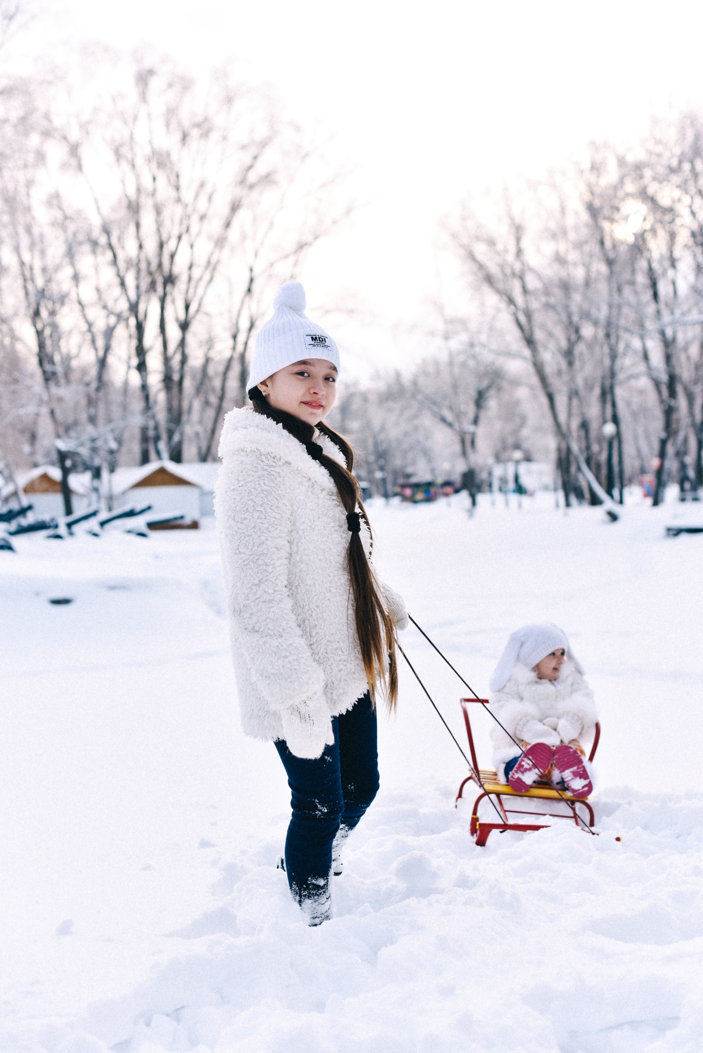 Девочки зима