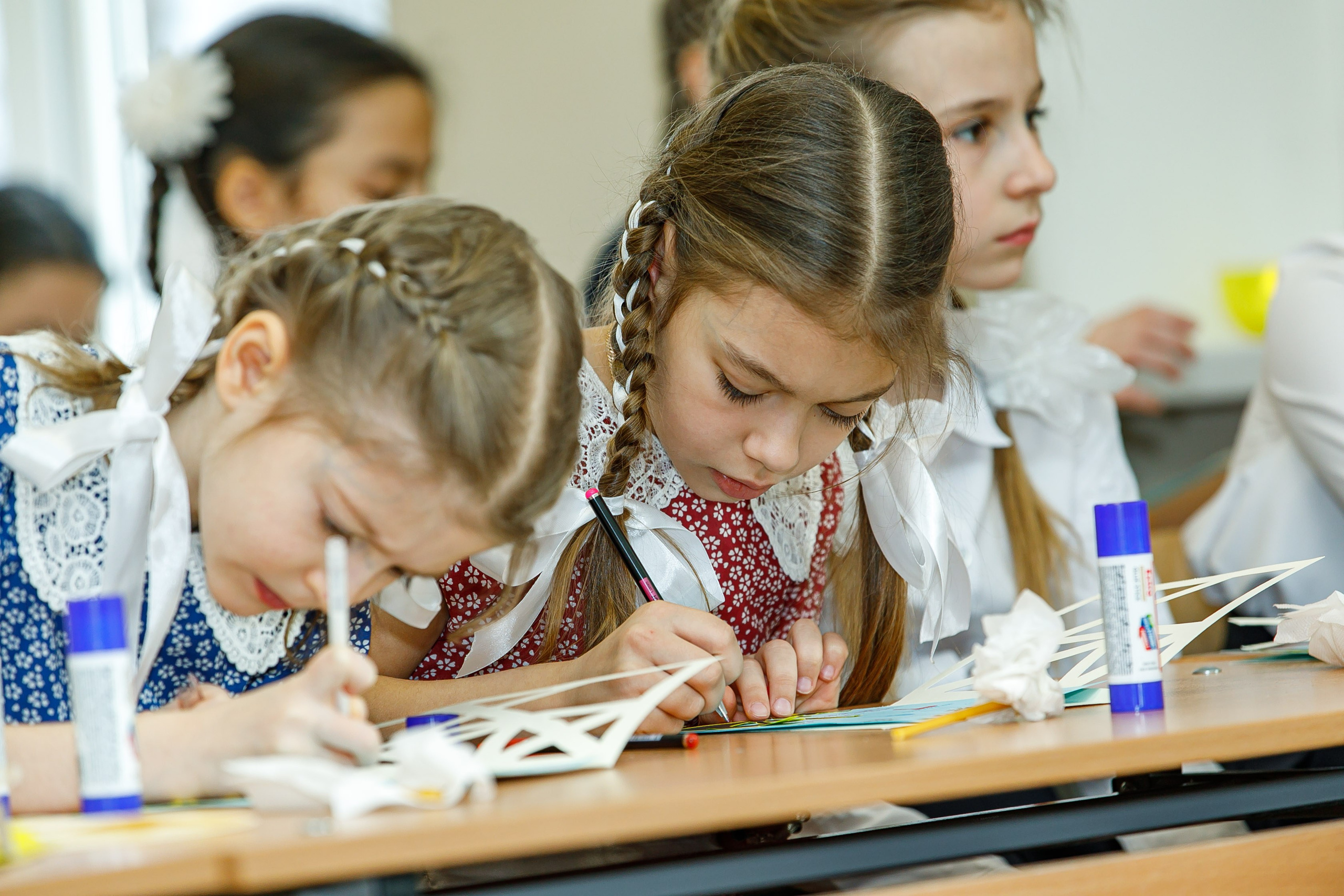 За партой. Семейный фотограф в Краснодаре