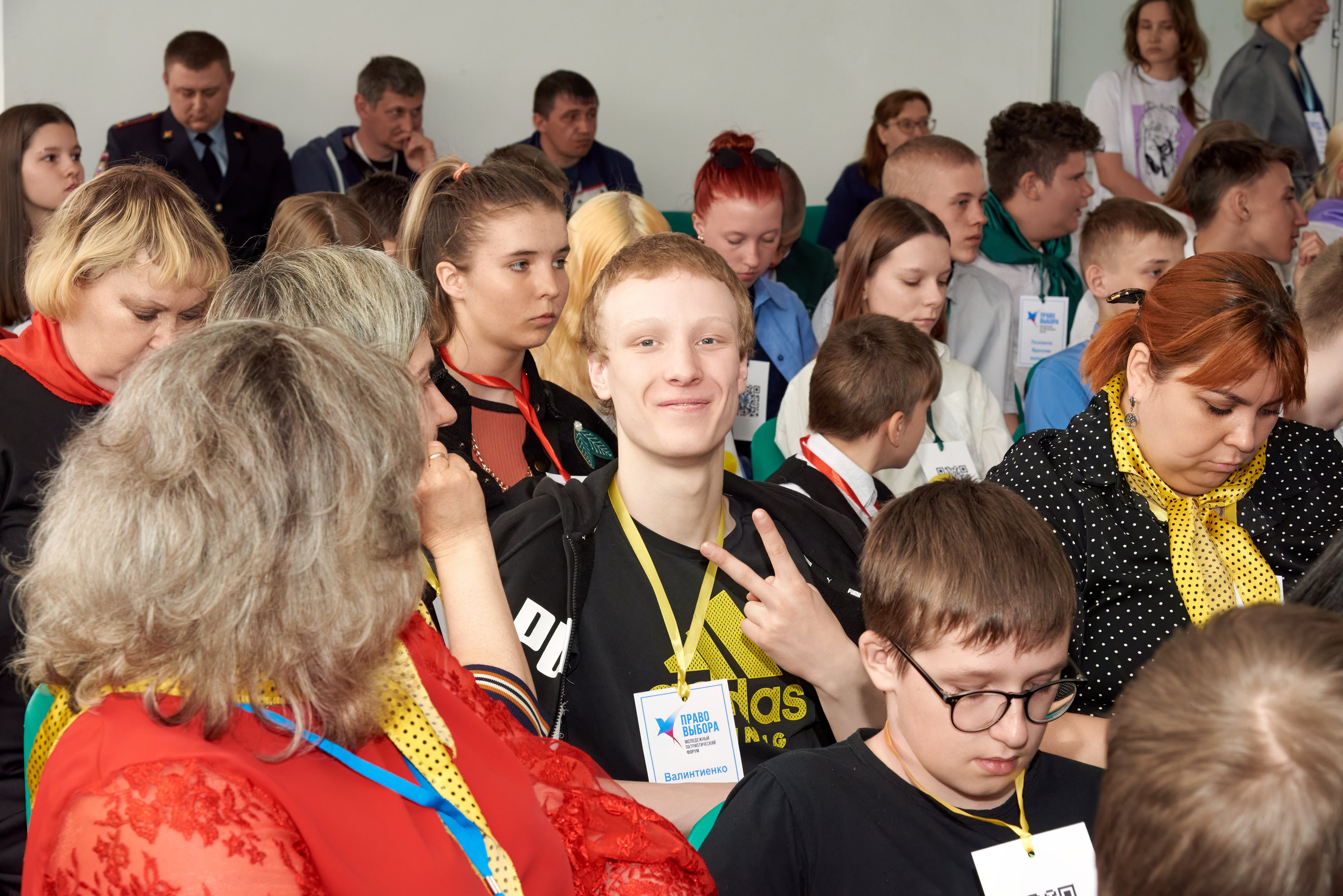 Открытие молодежного патриотического форума «Право выбора». [fXph] Фотограф Масликов Илья. Съёмка мероприятий в Ленинске-Кузнецком