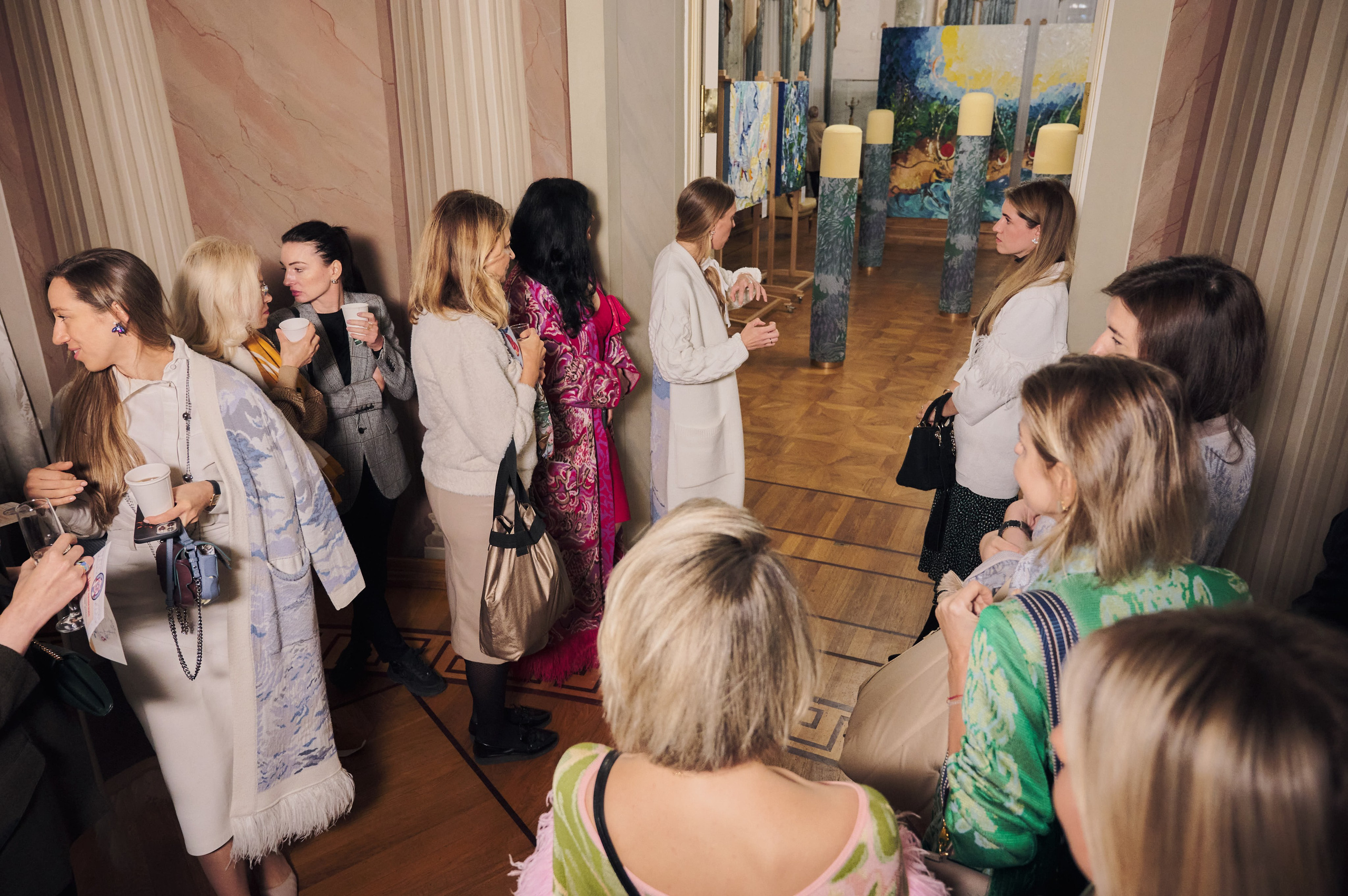 Открытие выставки 13.09.22. Никита Хохловский фото и видео продакшн