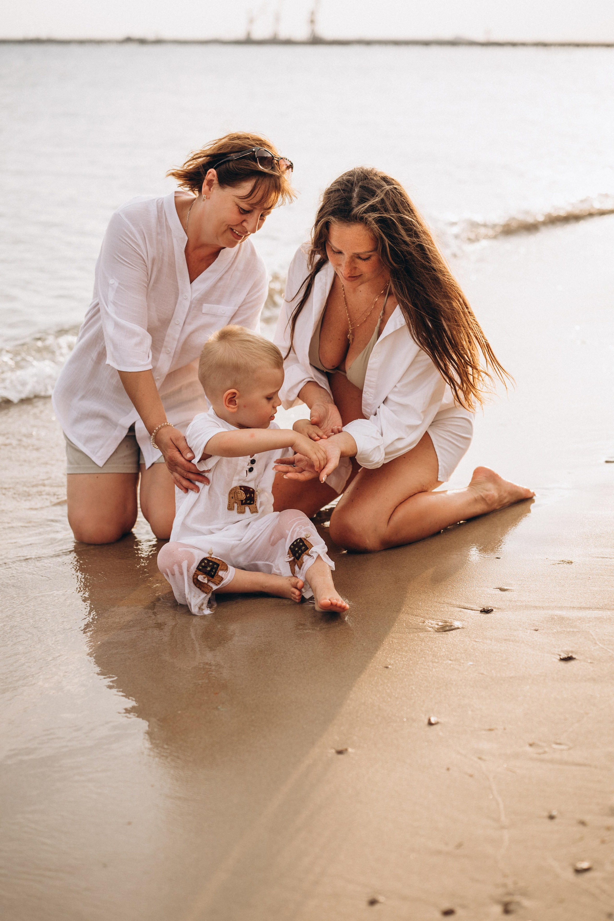 Виктория, Ваня и Евгения Анатольевна. Фотограф Горбенко Анна