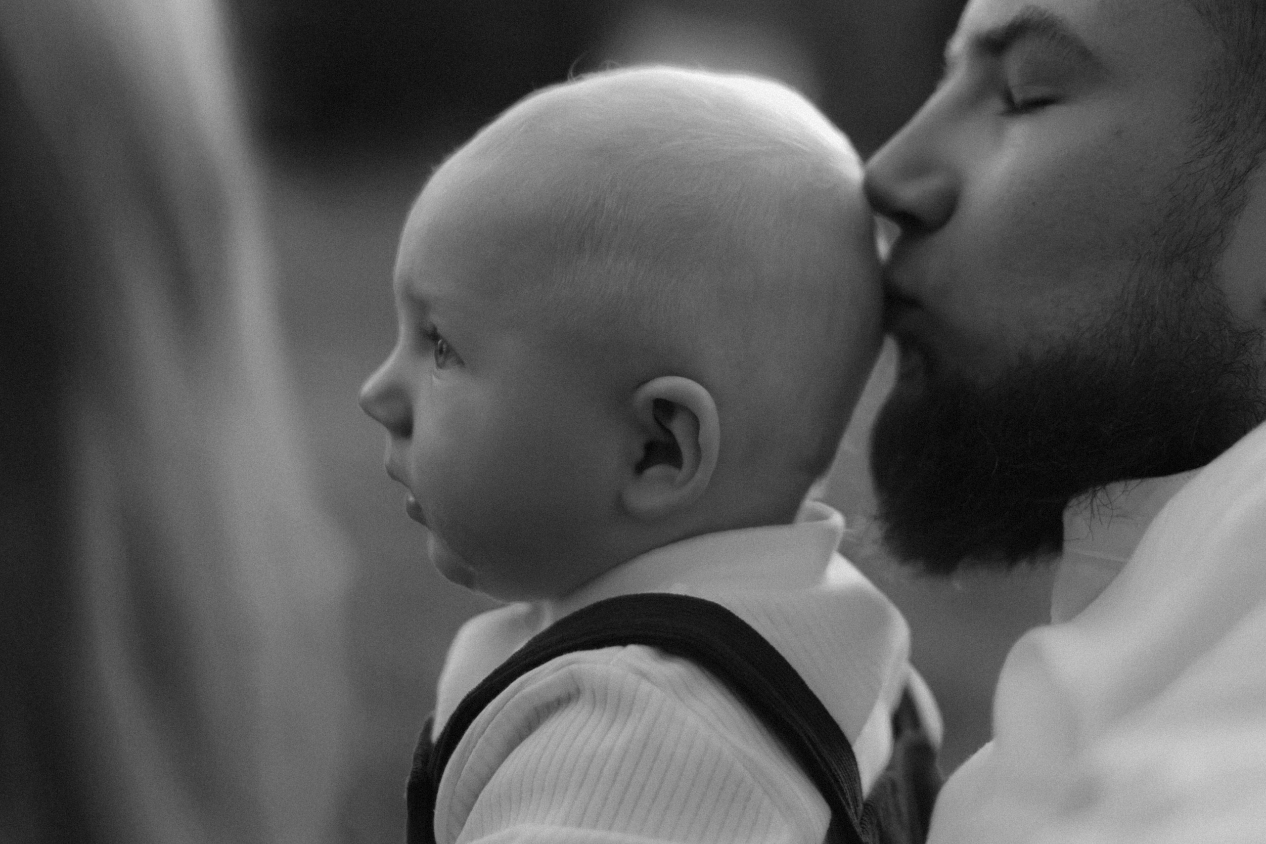 … ЩЕКОТНО. Фотограф Донецк. Горловка. ДНР. Севастополь