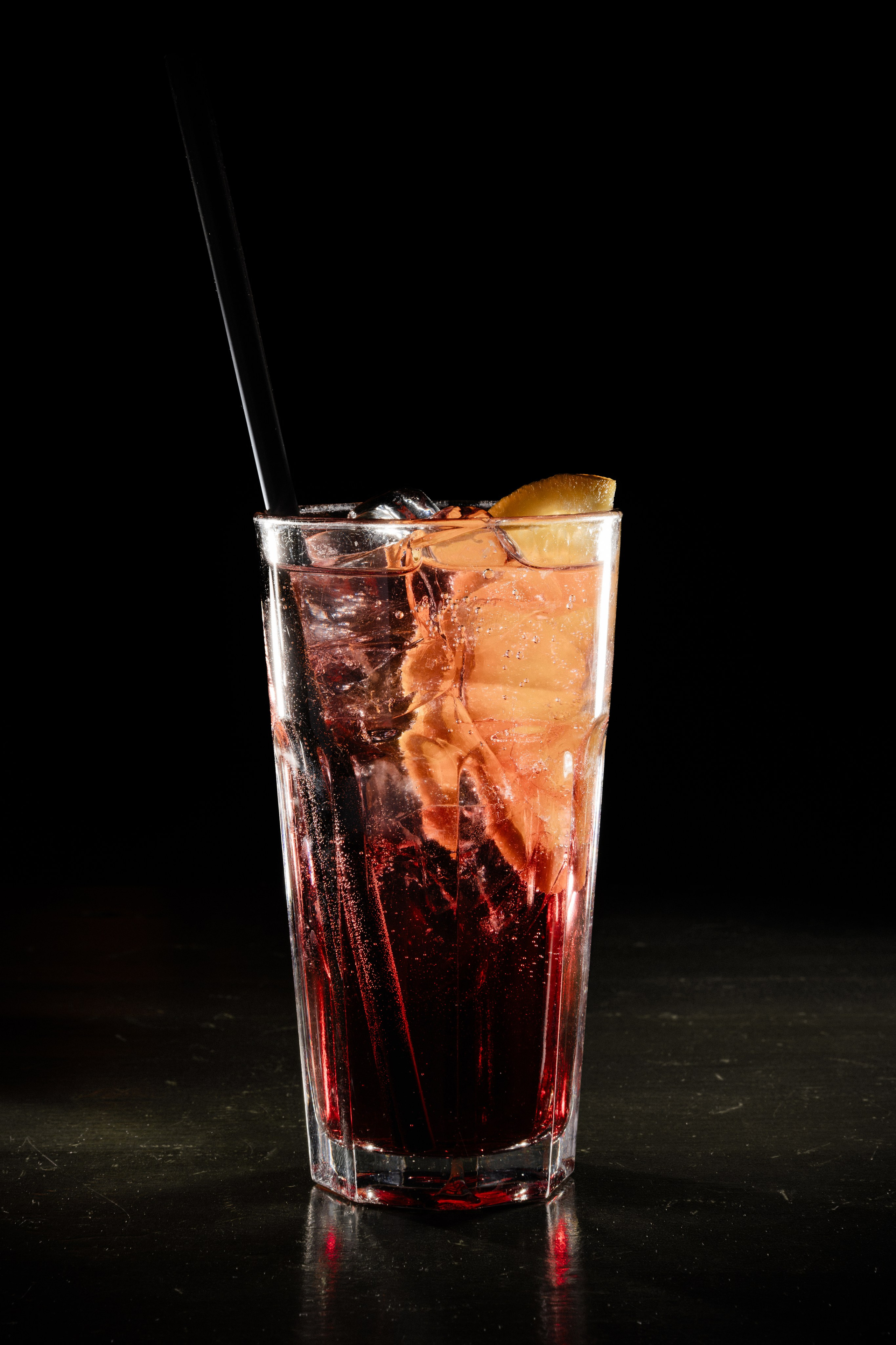 Коктейли MAX. Фотограф Великий Новгород Артем Чернецкий