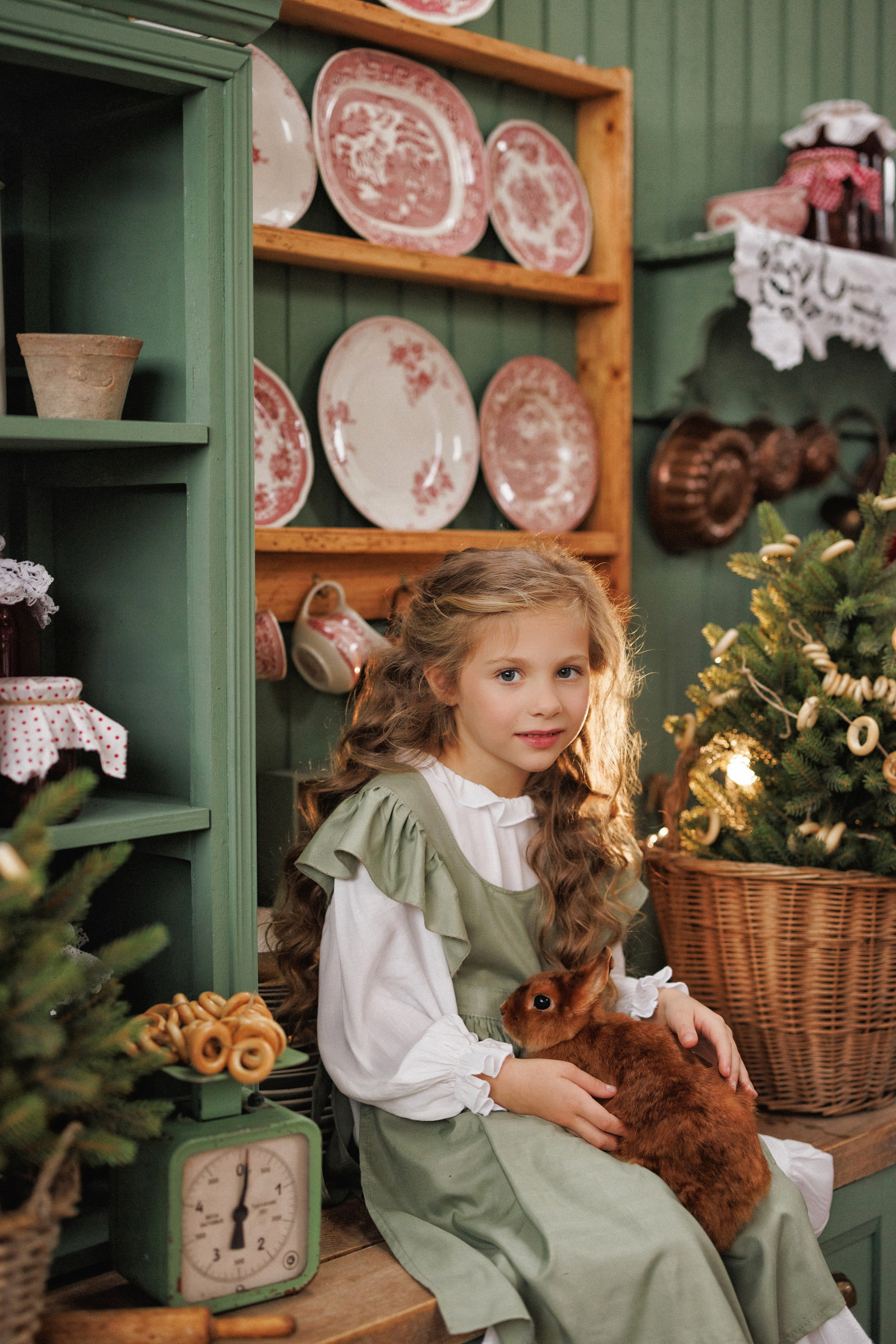 Новогодняя фотосессия в стиле «Винтаж», фотостудия Ольги Сурухановой, г. Краснодар 2025–2026 гг. Семейный и детский фотограф в Краснодаре Анна Трашкова