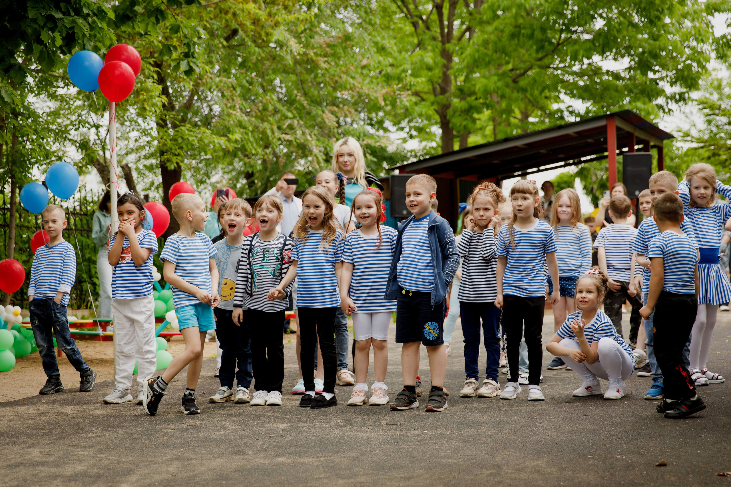 Выпускной ДС 23. Photoalbum-vl.ru