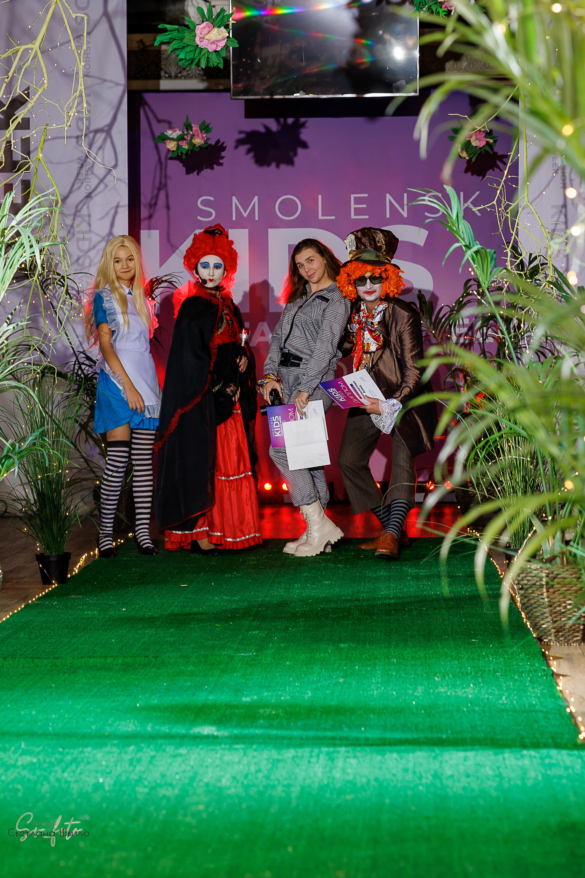 Smolensk Fashion Week_показы_ДЕНЬ 3_ФИНАЛ_Алиса в стране чудес. Главная