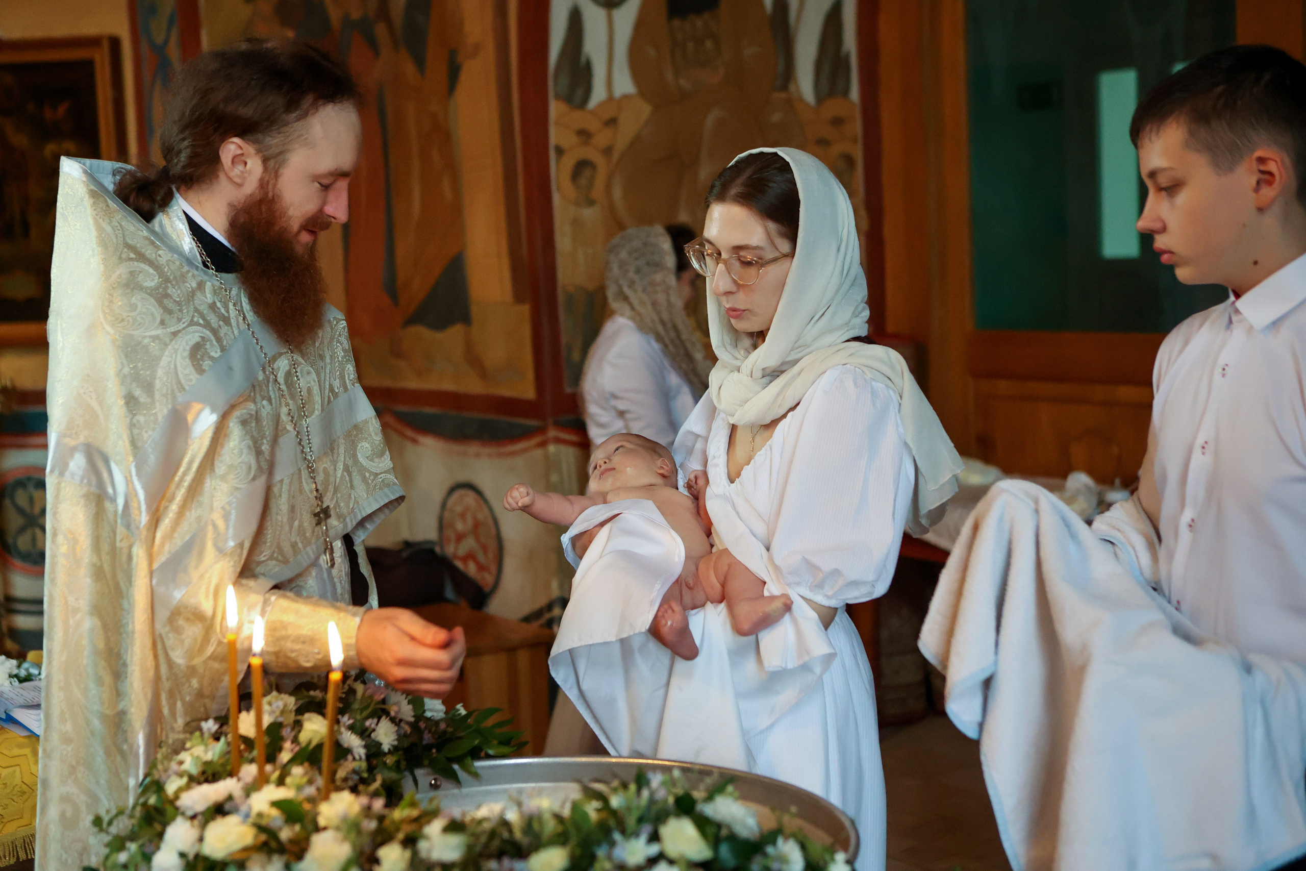 Крещение, Свято-Троицкая Сергиева Лавра. Фотограф новорожденных. Детский и семейный фотограф Марьяна Юдина