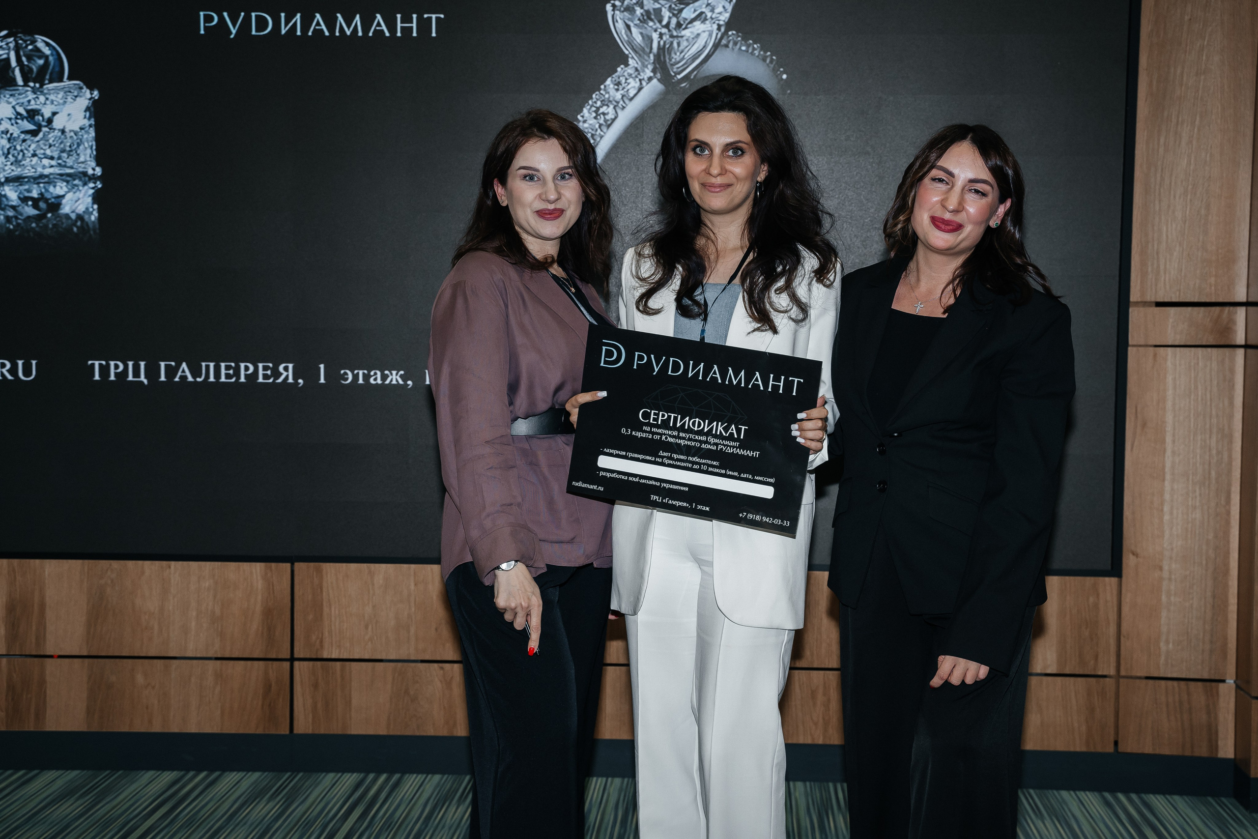 Репортаж. Виктория Алпеева — фотограф по любви