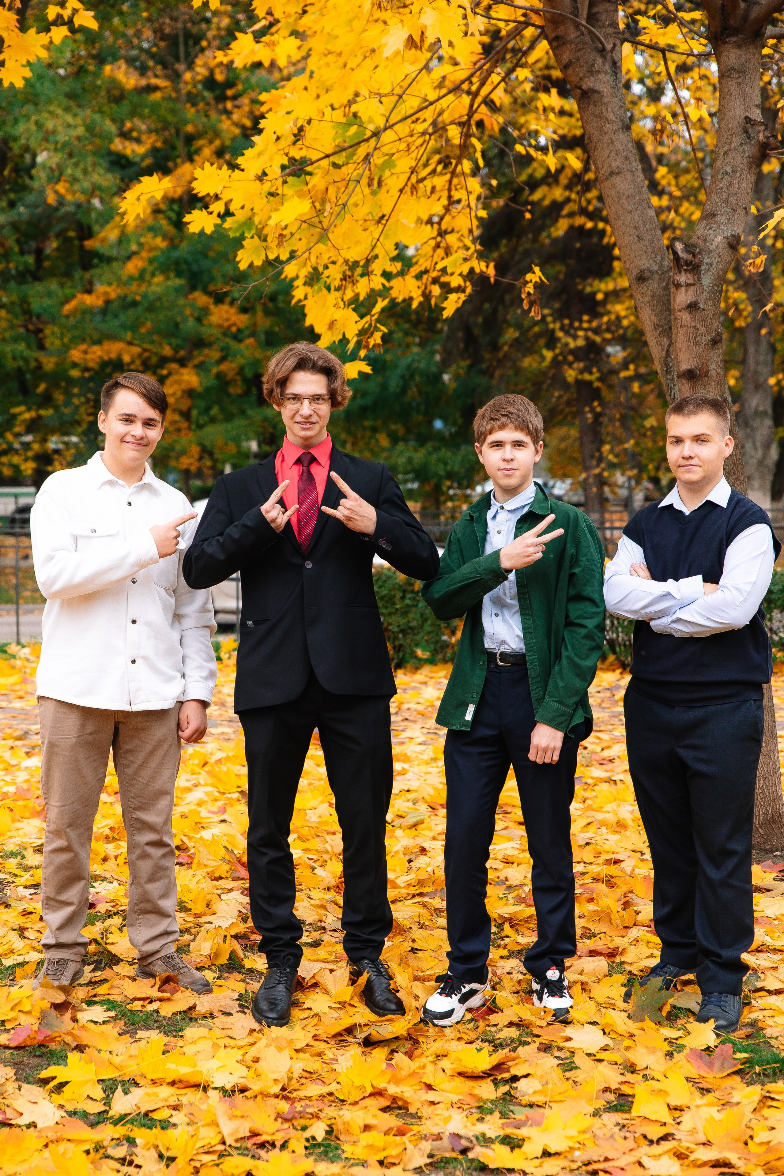 ОСЕННИЕ СТАРШИЕ КЛАССЫ. Свадебный и семейный фотограф в Курске и Курчатове