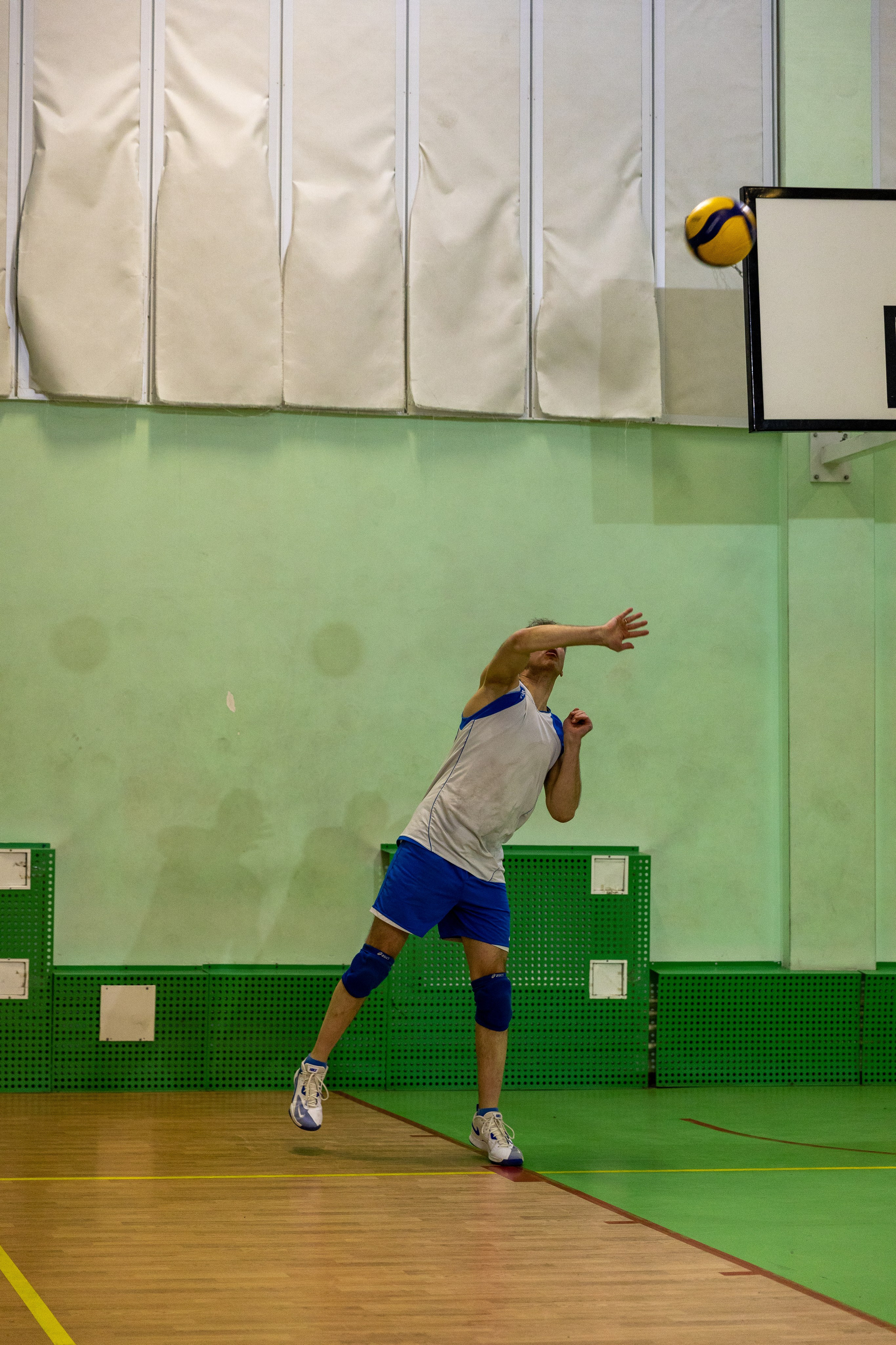 Воллейбол. Товарищеский матч. Репортажный фотограф Санкт-Петербург | Роман Карбышев