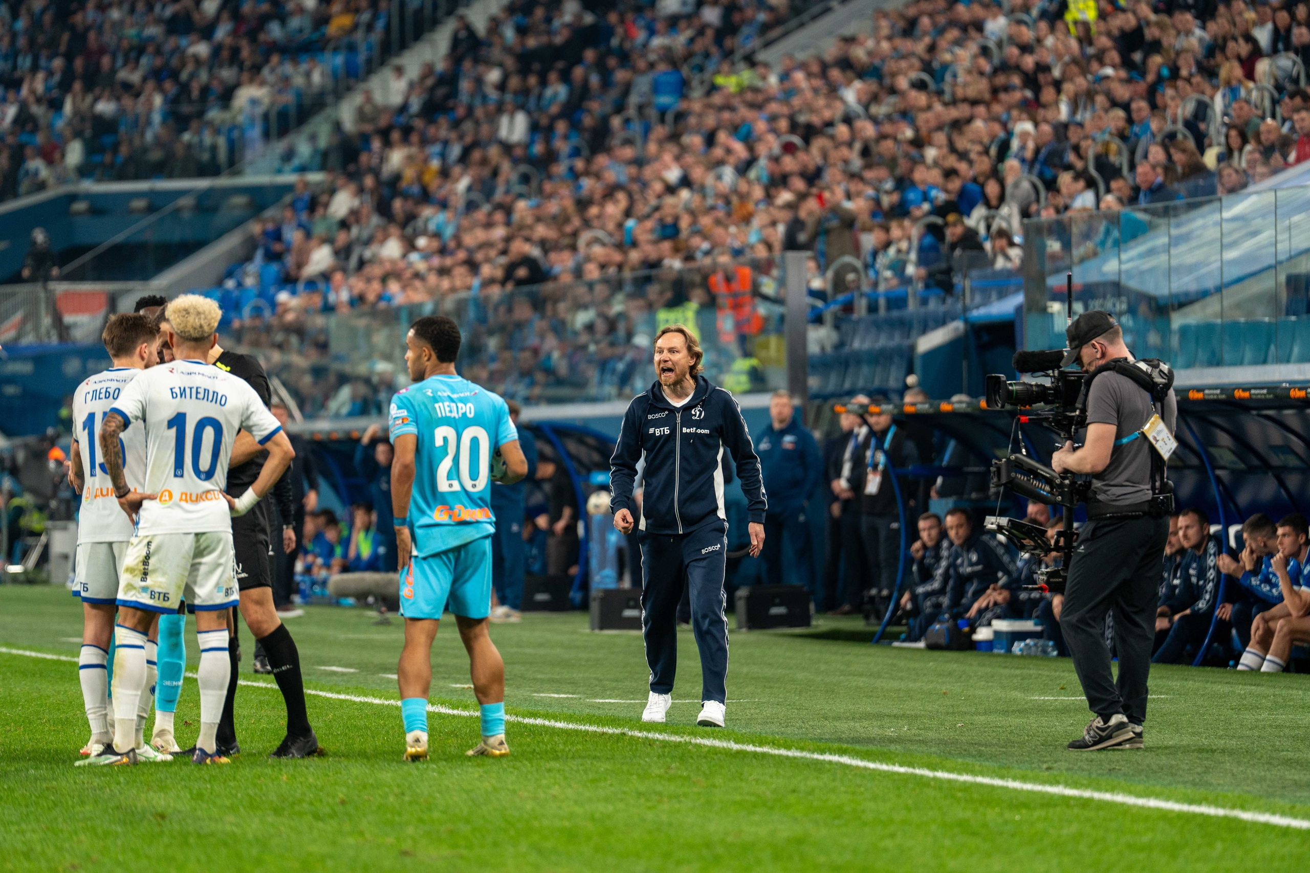 Зенит — Динамо (Москва): фотогалерея РПЛ, 13 тур на Газпром Арене | Антон Гауф. Спортивный фотограф в Санкт-Петербурге | Антон Гауф
