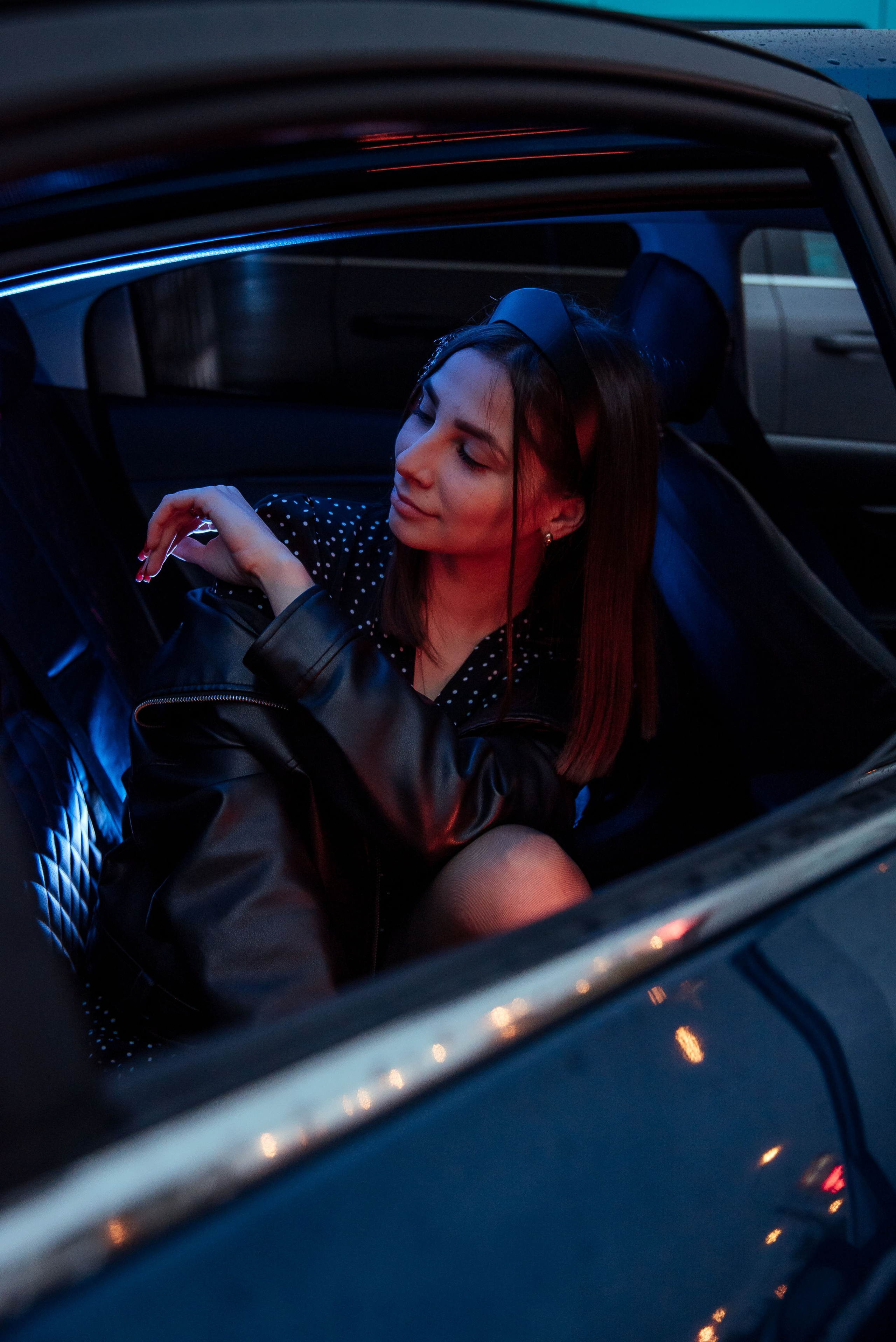 Фотосессия в машине. Свадебный и портретный фотограф lifestyle