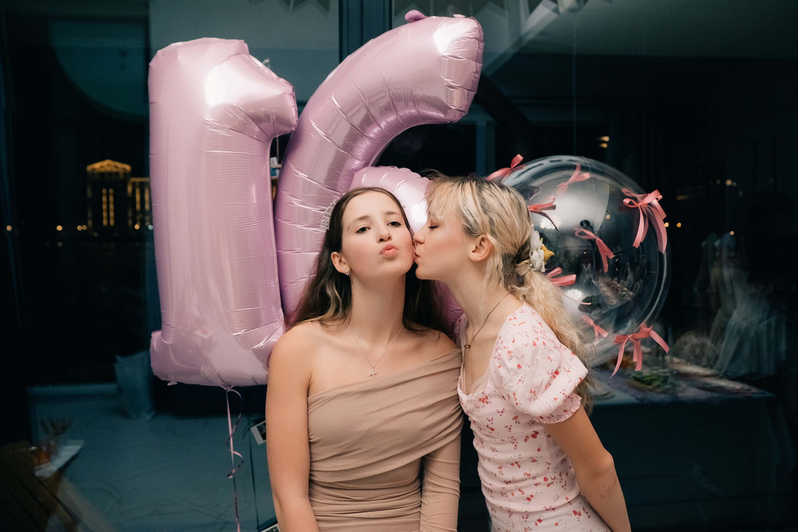 День рождения в «Доме на воде». Портретный фотограф Алина Хаунина