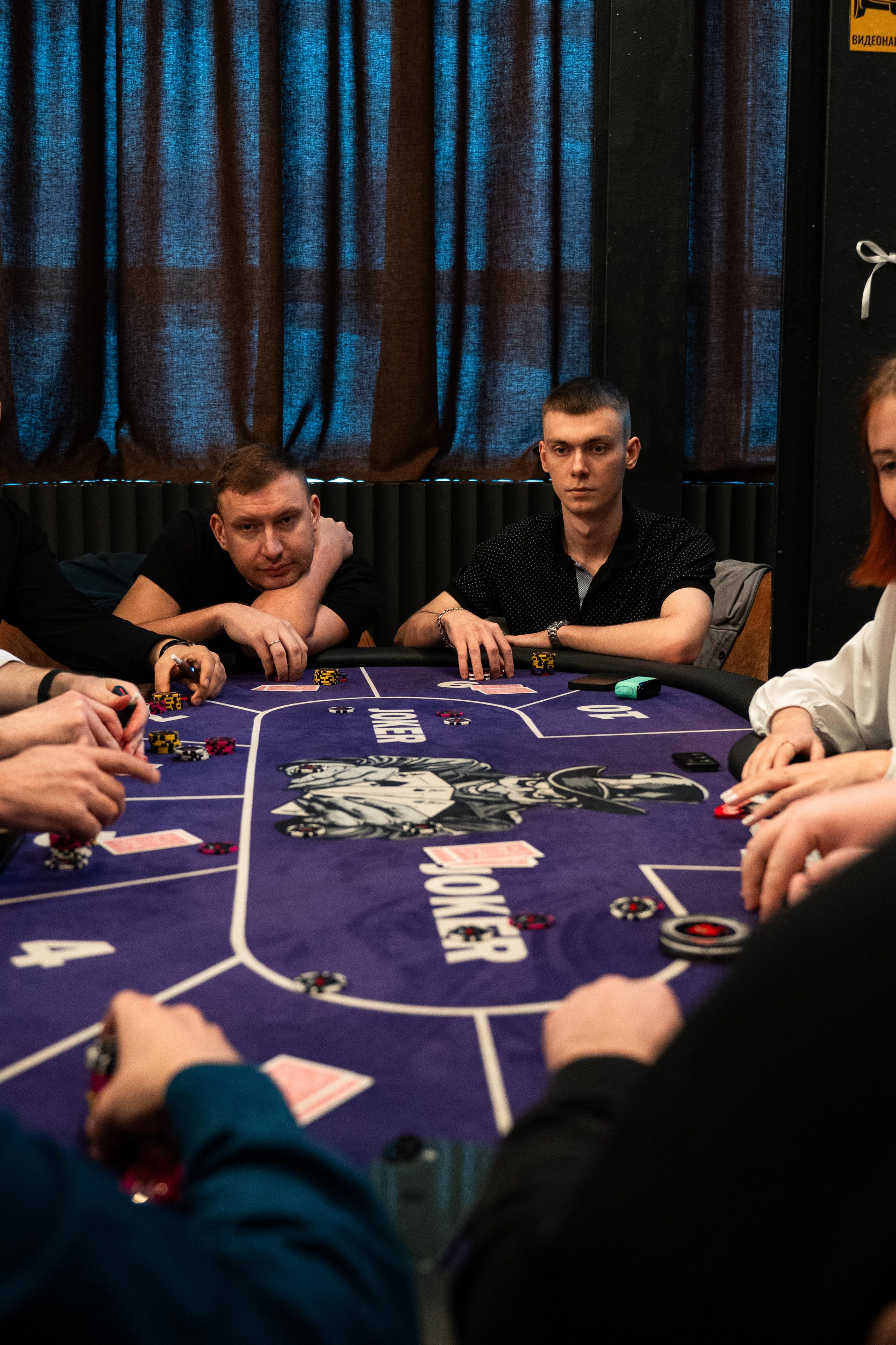 Joker Poker Club 01.03.2026. Коммерческий и художественный фотограф и видеограф в Москве Арсений Тургенев