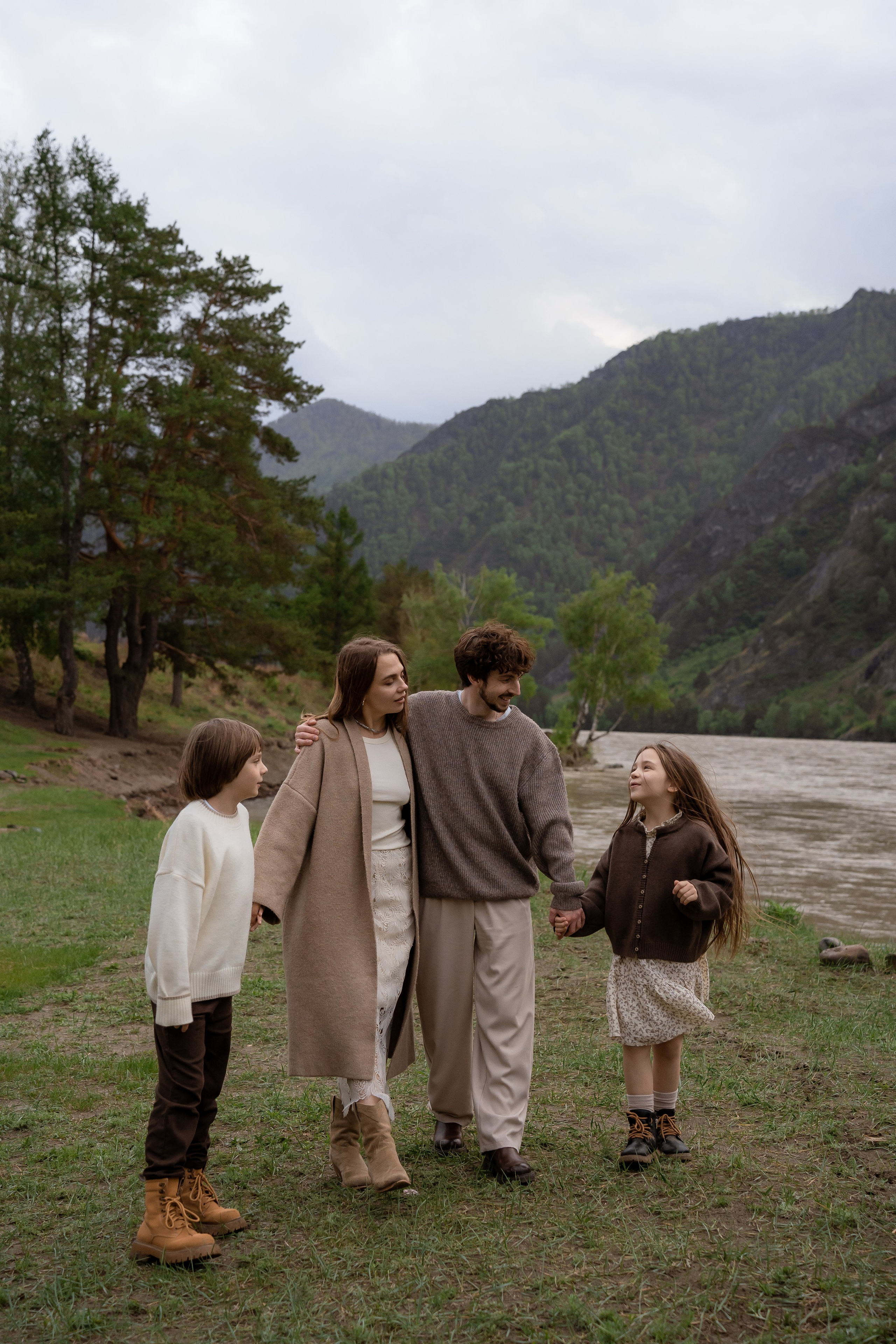 Сережа, Надя, Аня, Арсений. Свадебный фотограф в Воронеже Дарья Володарская