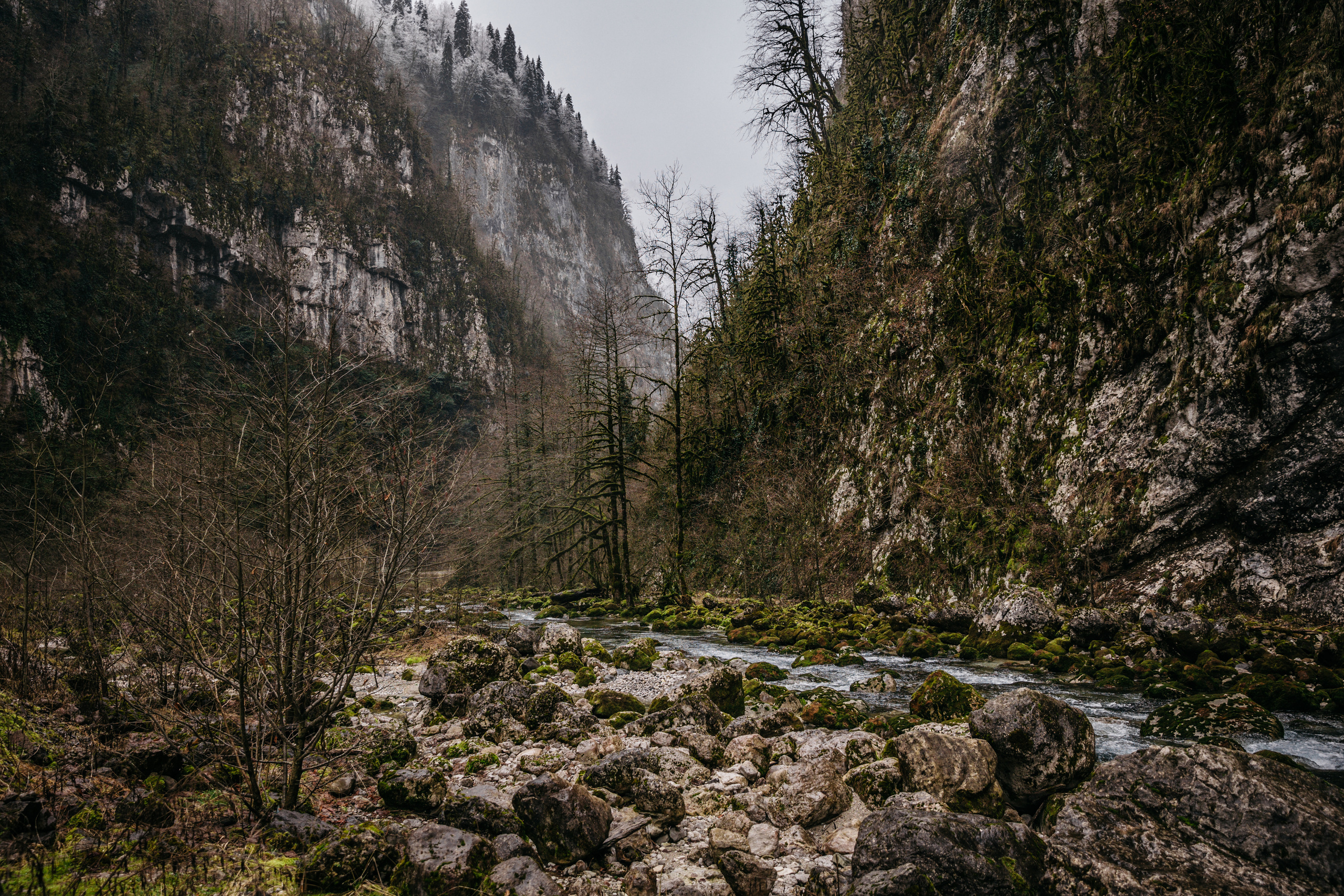Mountain Engagement. Wedding photographer Valeriy Solonskiy