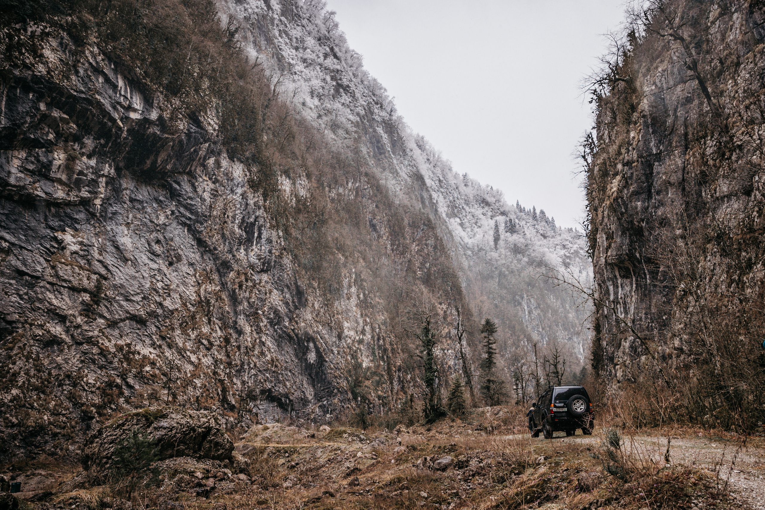 Mountain Engagement. Wedding photographer Valeriy Solonskiy