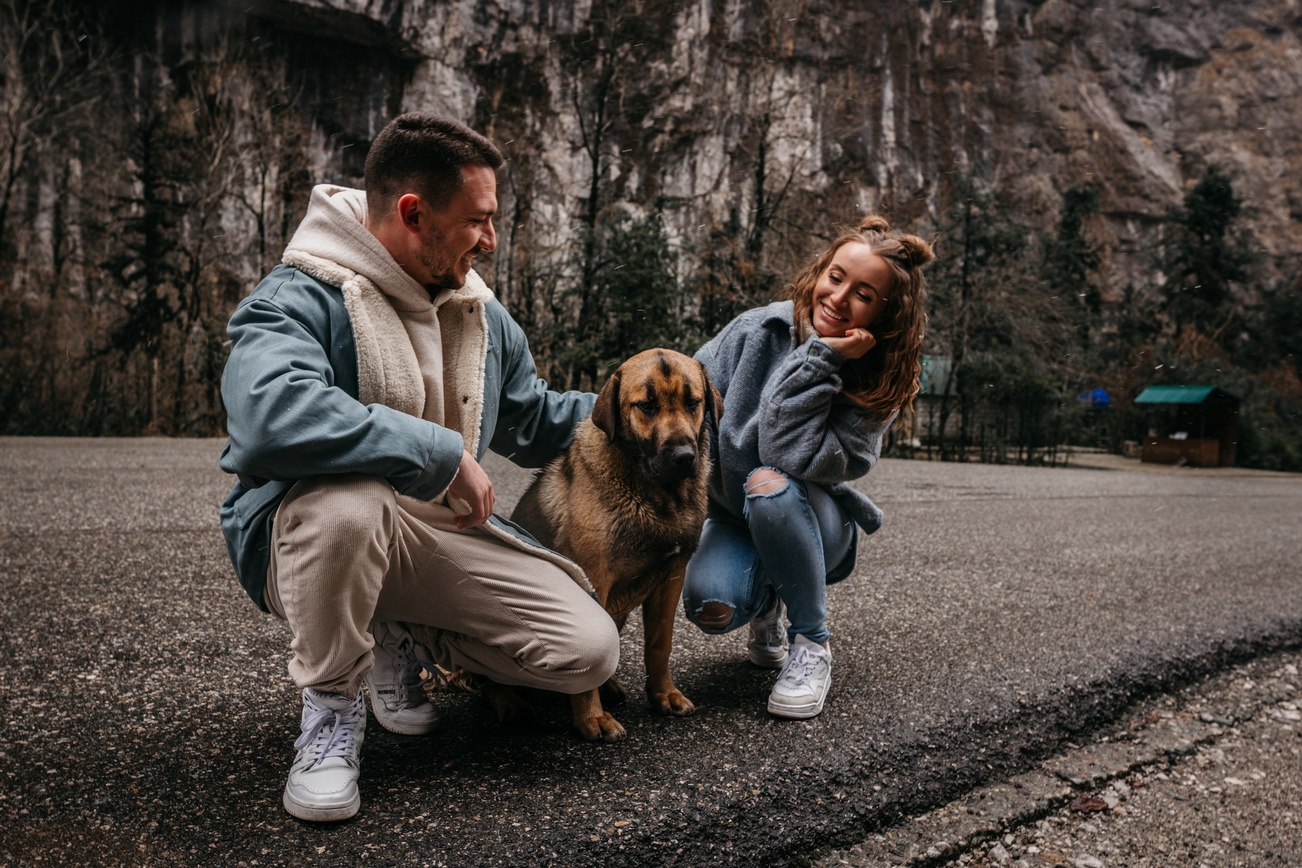 Mountain Engagement. Wedding photographer Valeriy Solonskiy