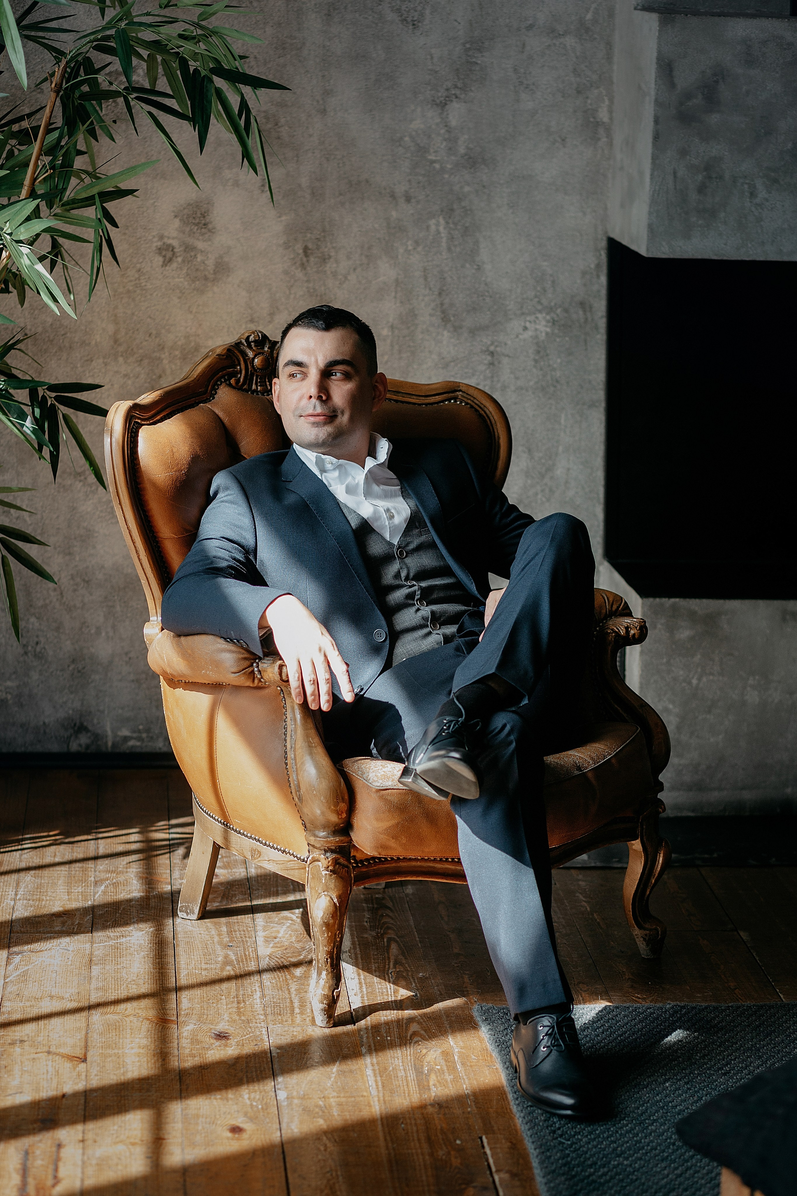 Мужской портрет. Душевный фотограф в Санкт-Петербурге. Свадебные и семейные фотосессии