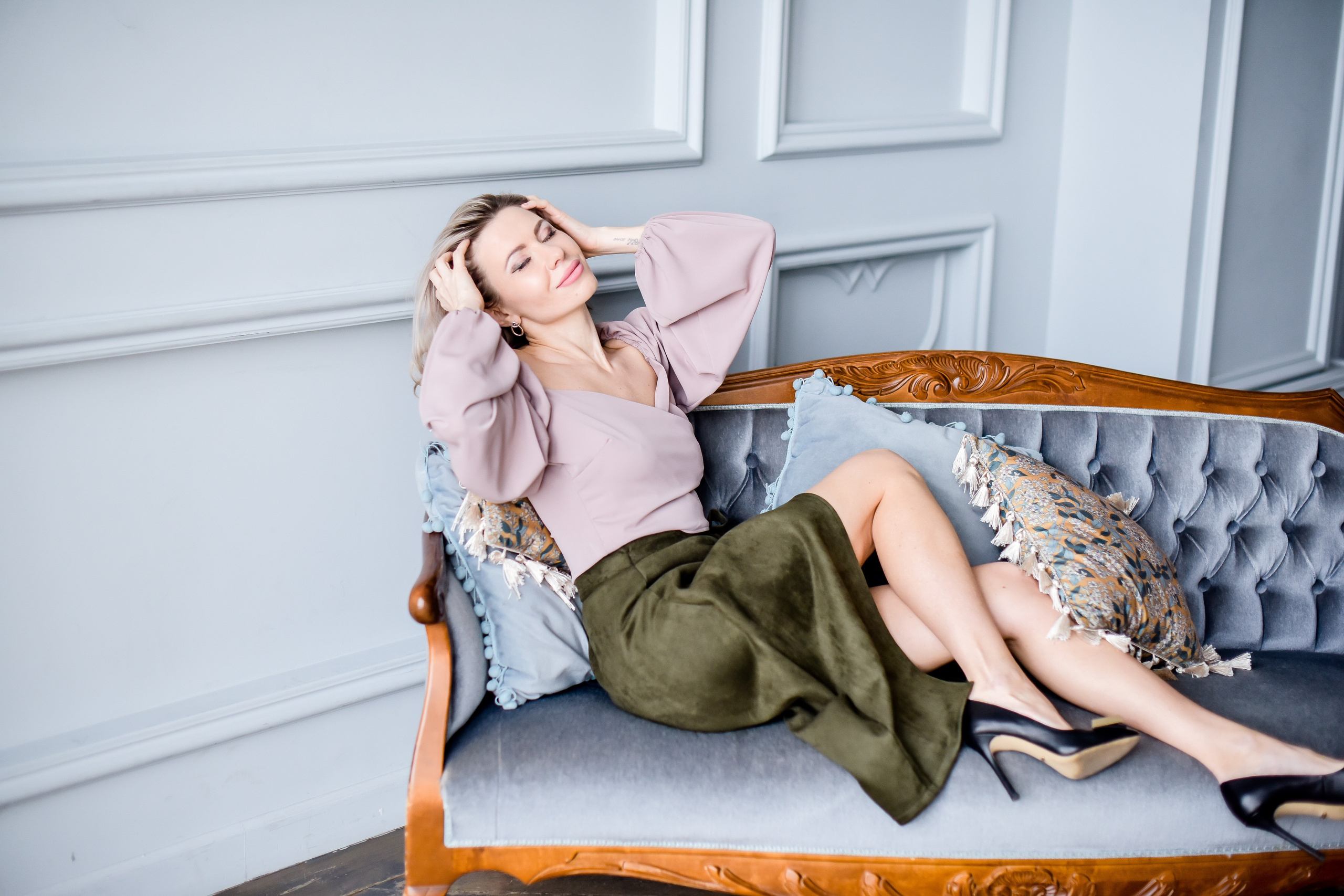 MARINA. Фотограф для бизнесконтента, репортажей и семейного альбома в Москве