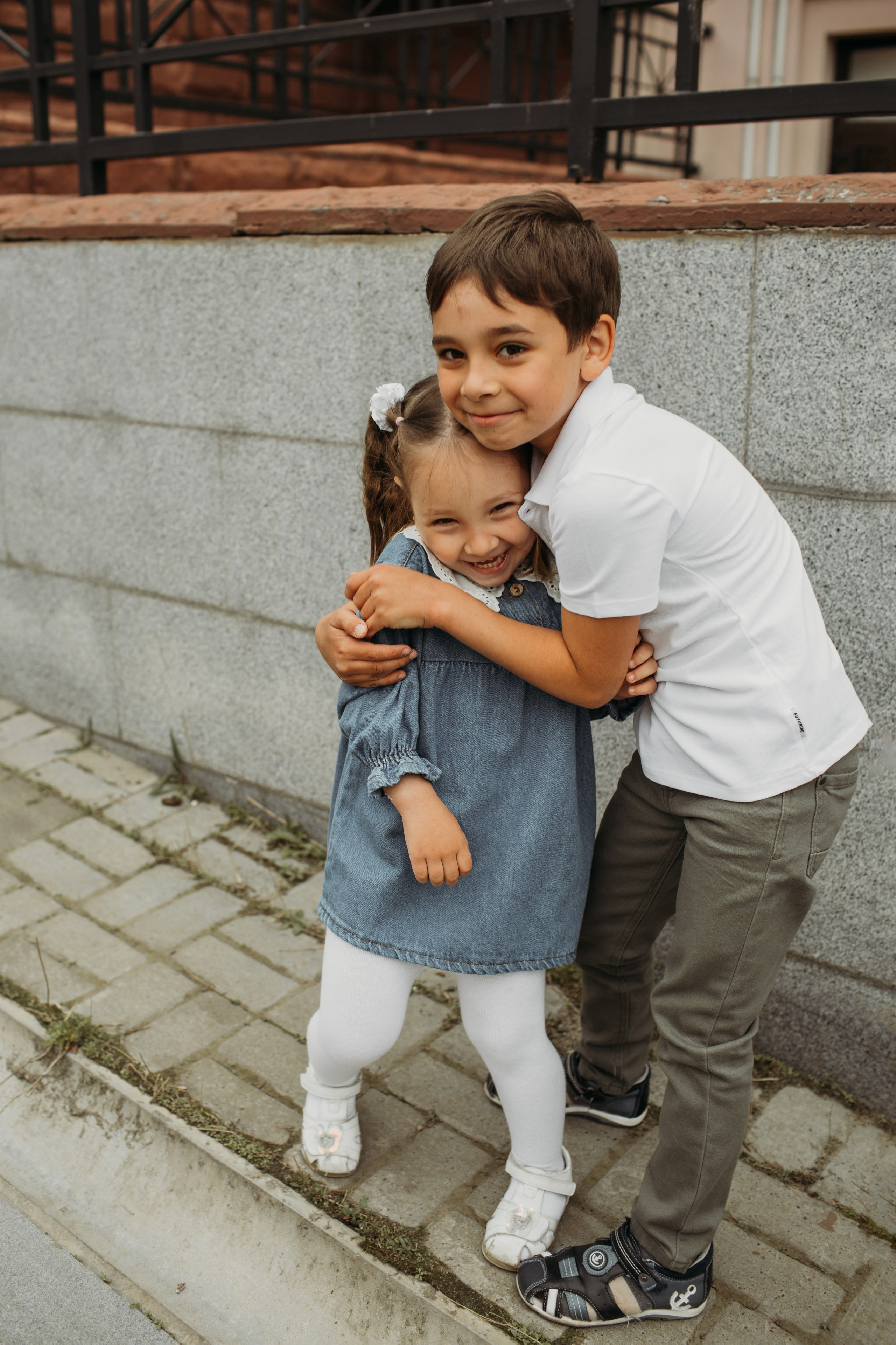 Амина, Малик, Юля, Сахиб. Семейный фотограф Томск