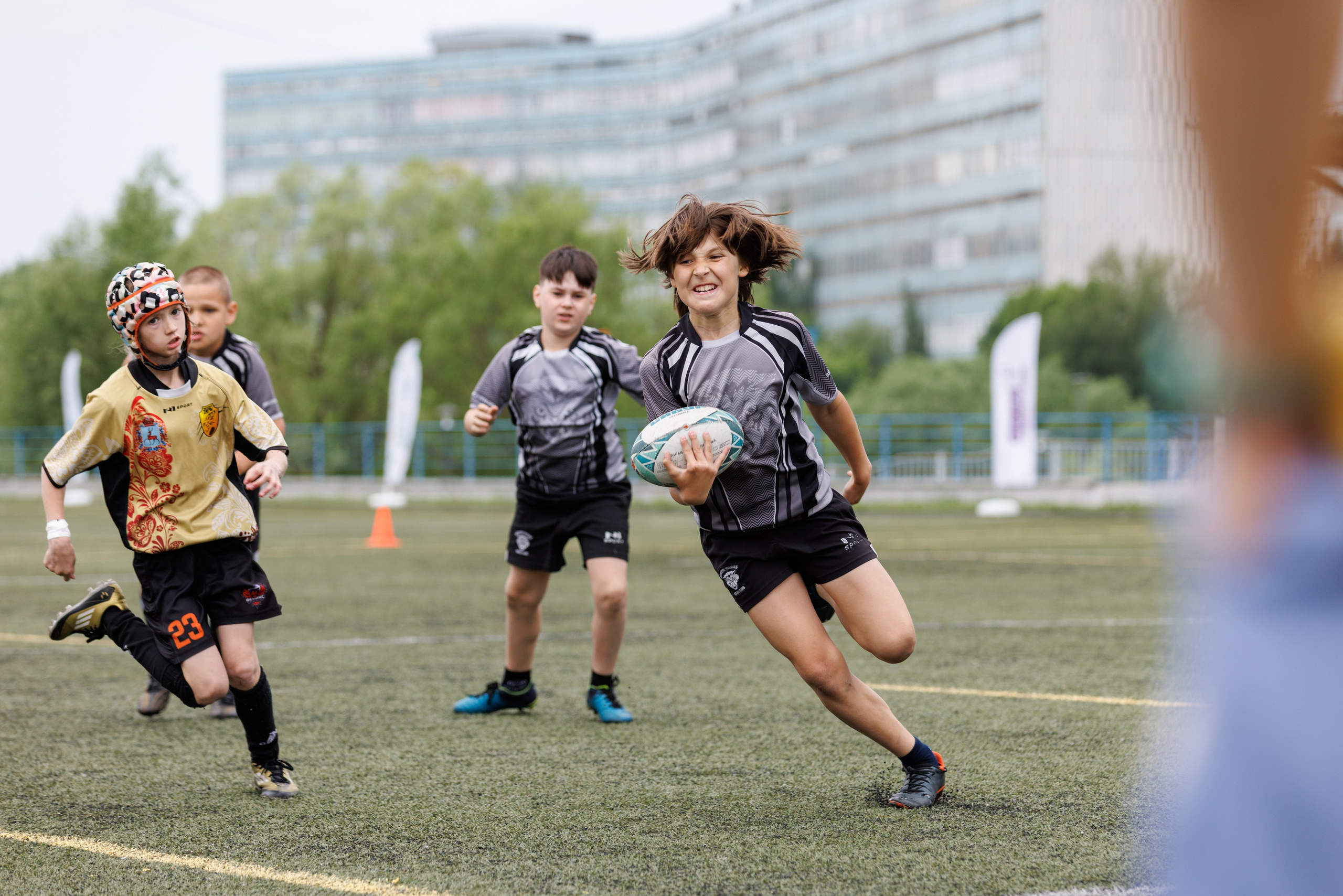 Золотой овал 2025. Спортивный фотограф Алексей Соломин