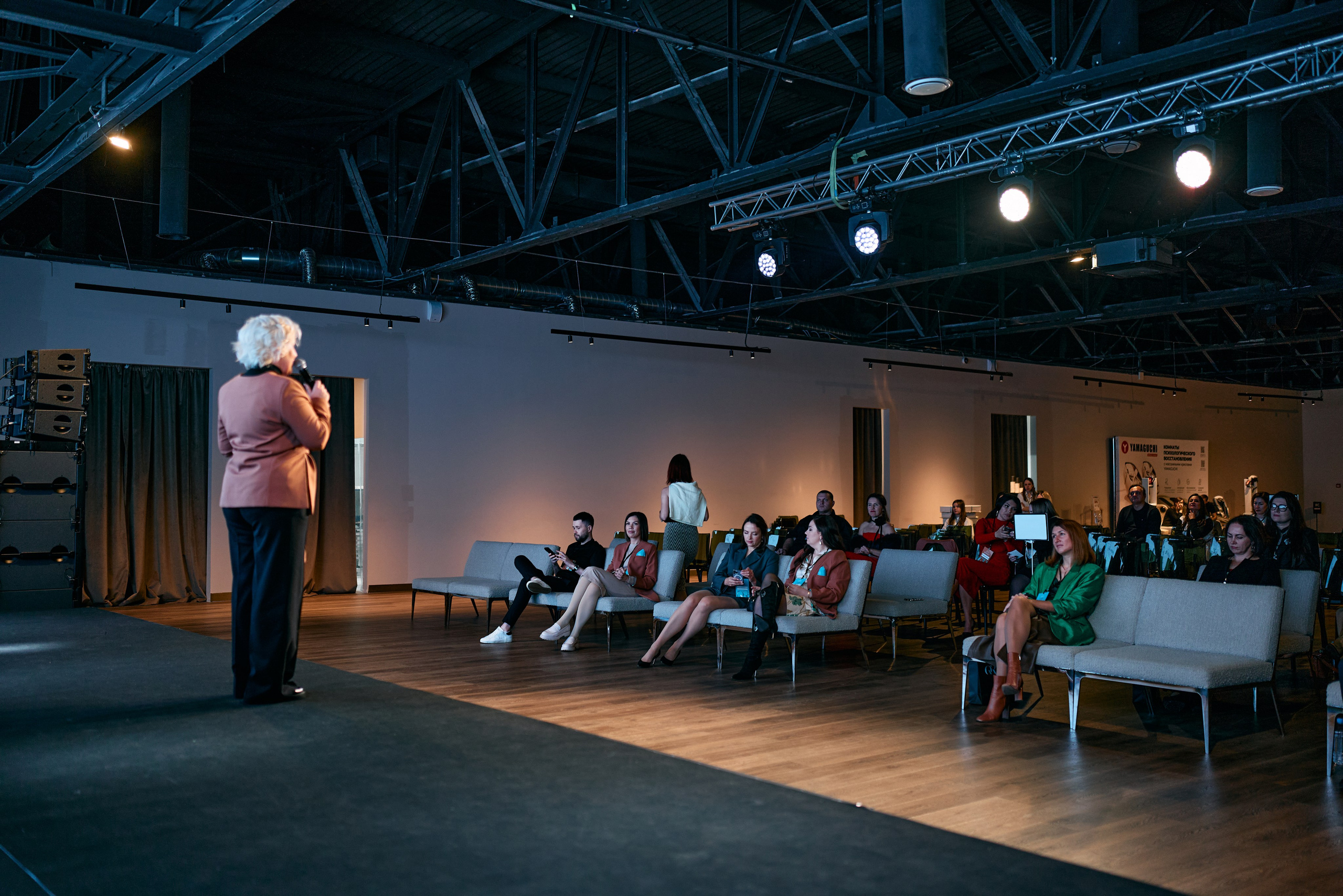 Форум QR. Свадебный фотограф в Москве Кристина Чехова