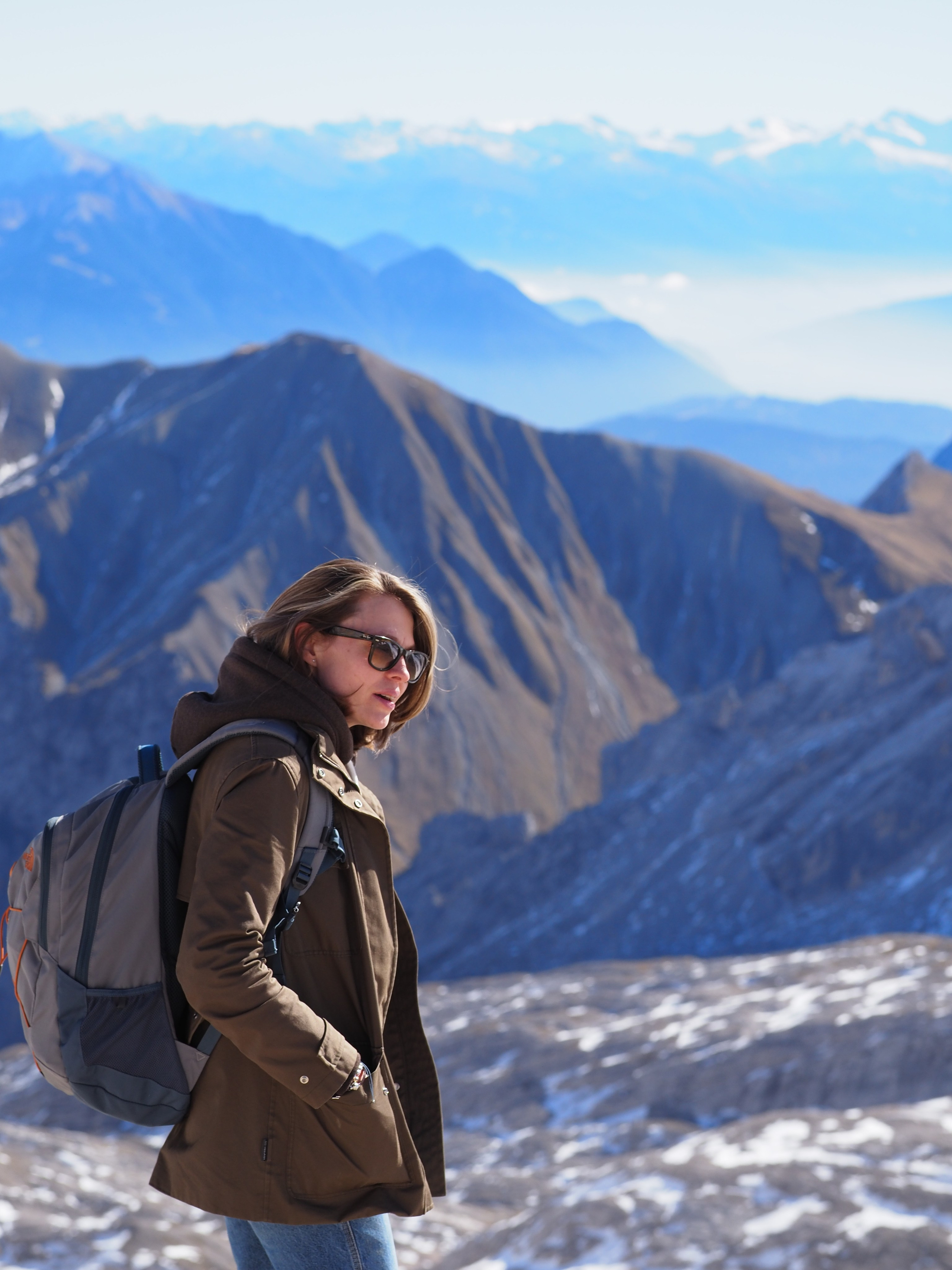 Девочка и горы. Семейный фотограф в Красноярске Лизоркина Вера