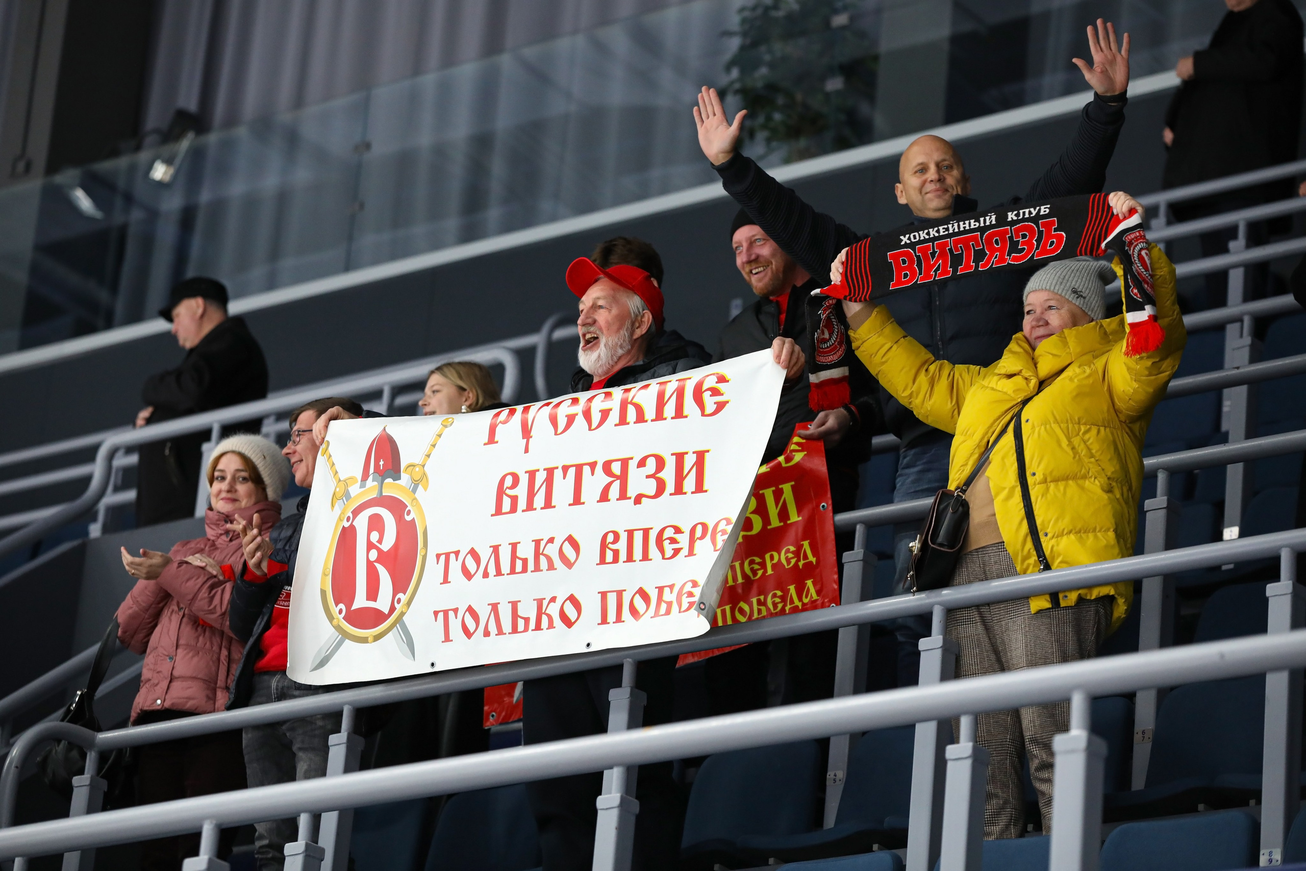Хоккей (лёд, газон, индор). Спортивный фотограф в Санкт-Петербурге Наталья Ксенофонтова