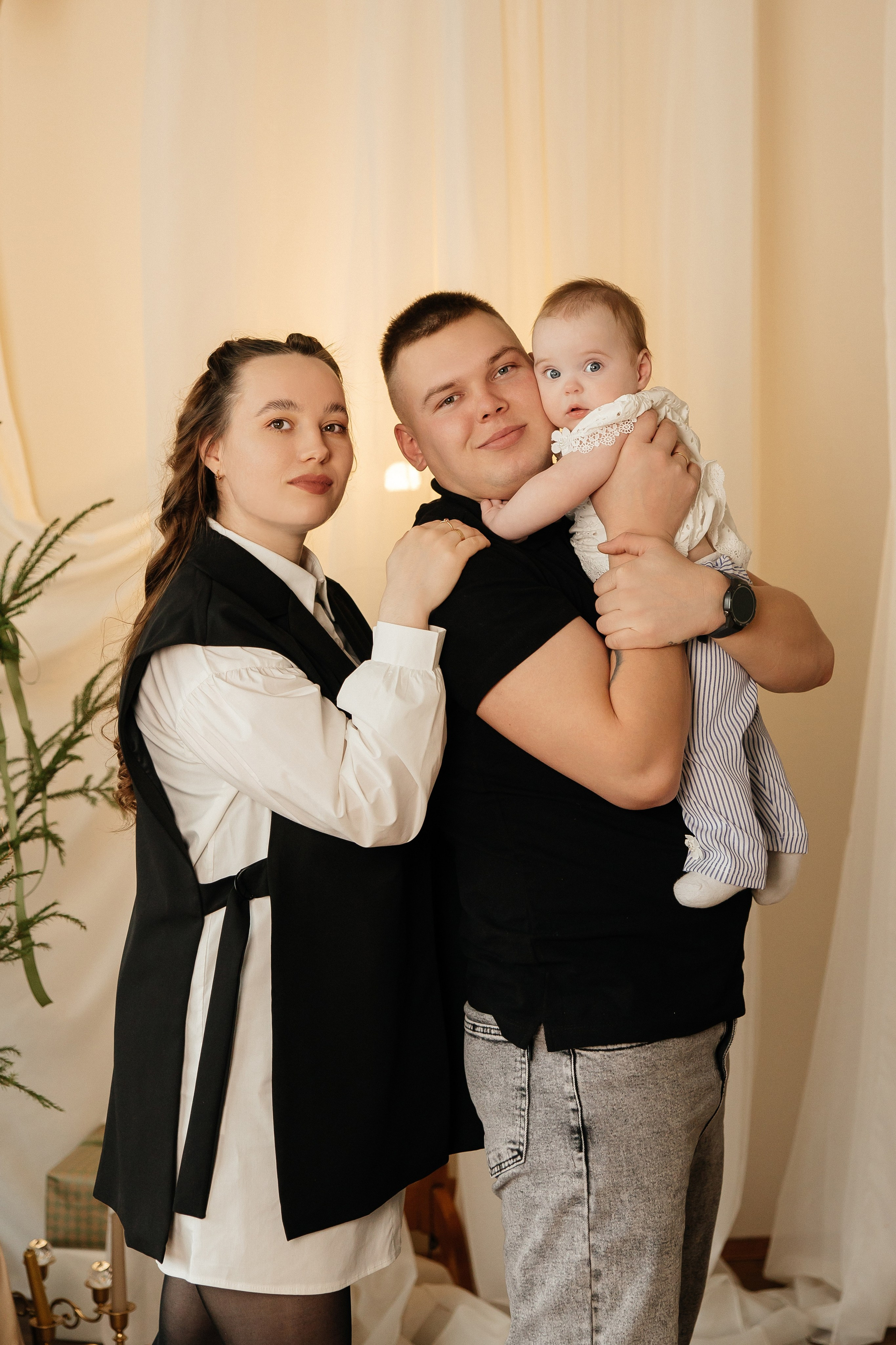 Лиза, Олег и Виктория. Семейный фотограф в Рязани и Рязанской области